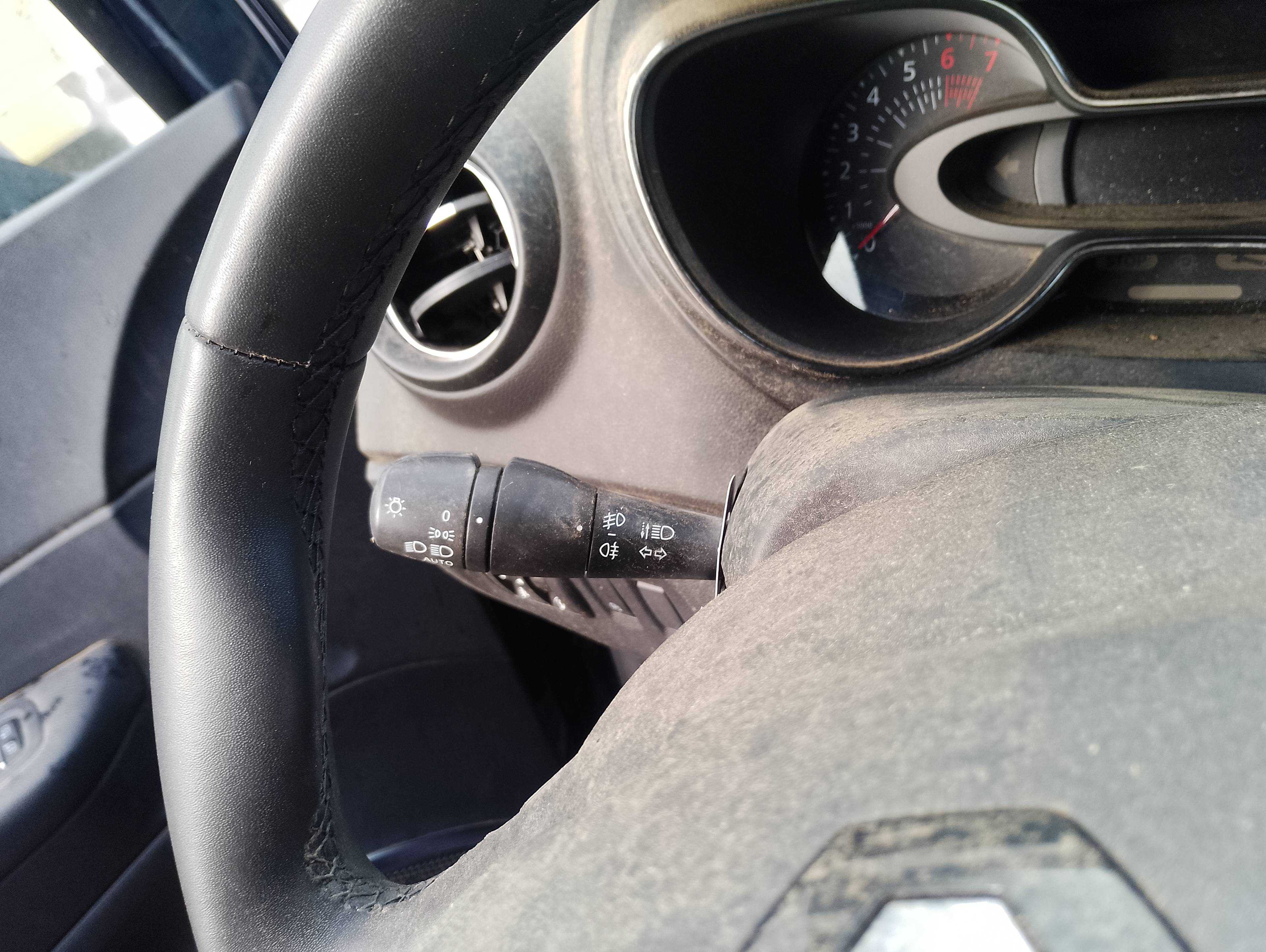 Recambio de mando luces/intermitencia (com2000) para renault captur dynamique referencia OEM IAM   