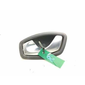 MANETA INTERIOR DELANTERA IZQUIERDA 806700006R 