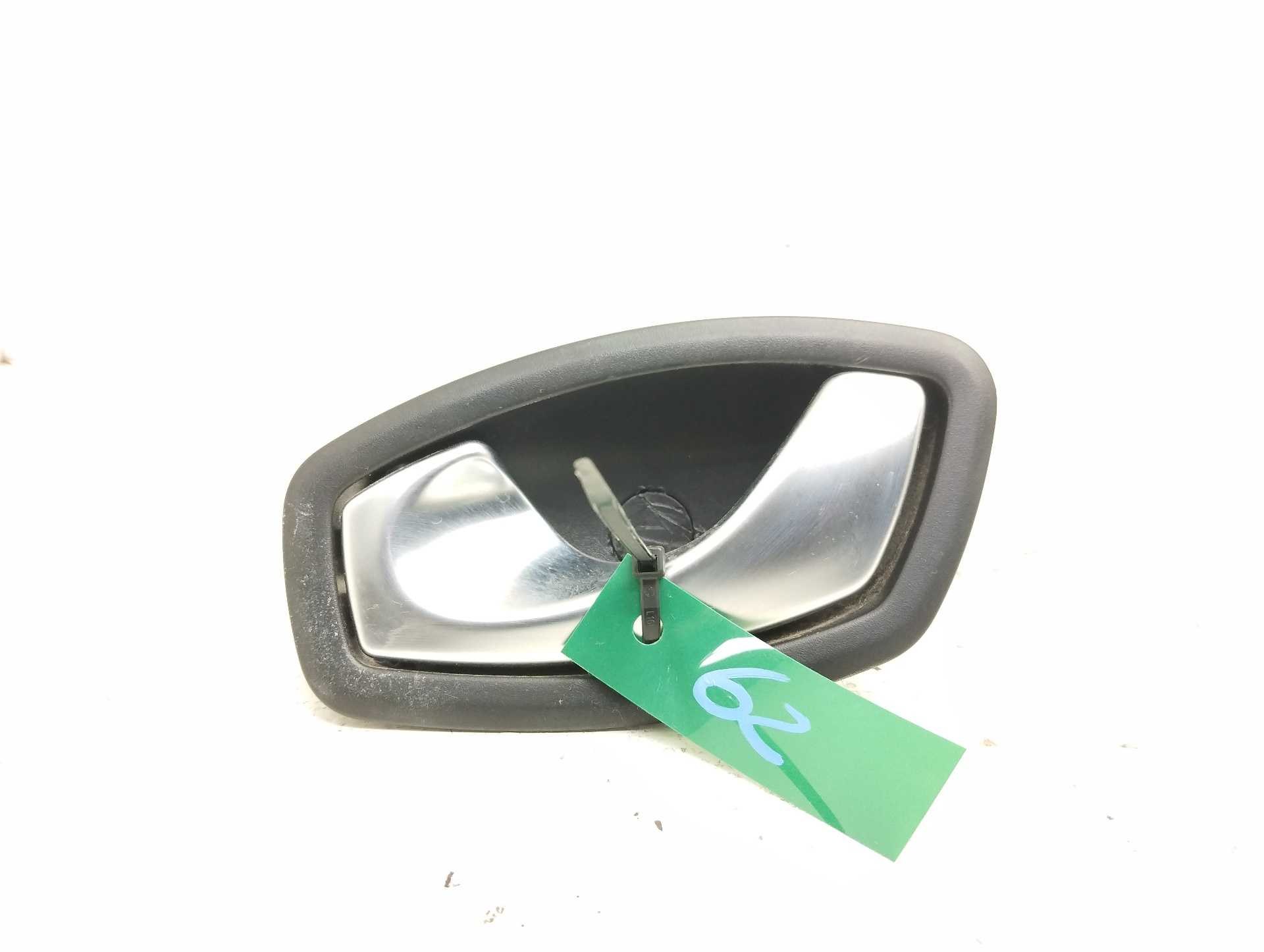 Recambio de maneta interior delantera izquierda para renault captur dynamique referencia OEM IAM 806700006R  