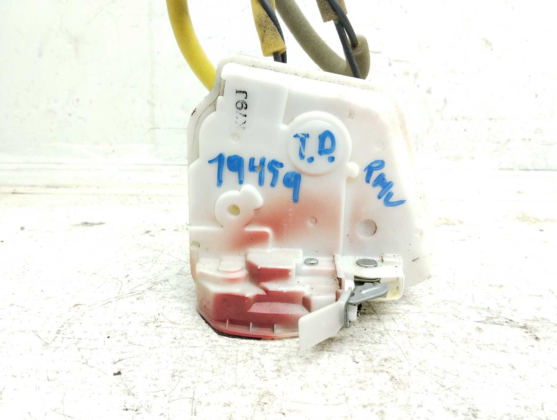 Recambio de cerradura puerta trasera derecha para mazda cx-3 center-line referencia OEM IAM D10E72310  