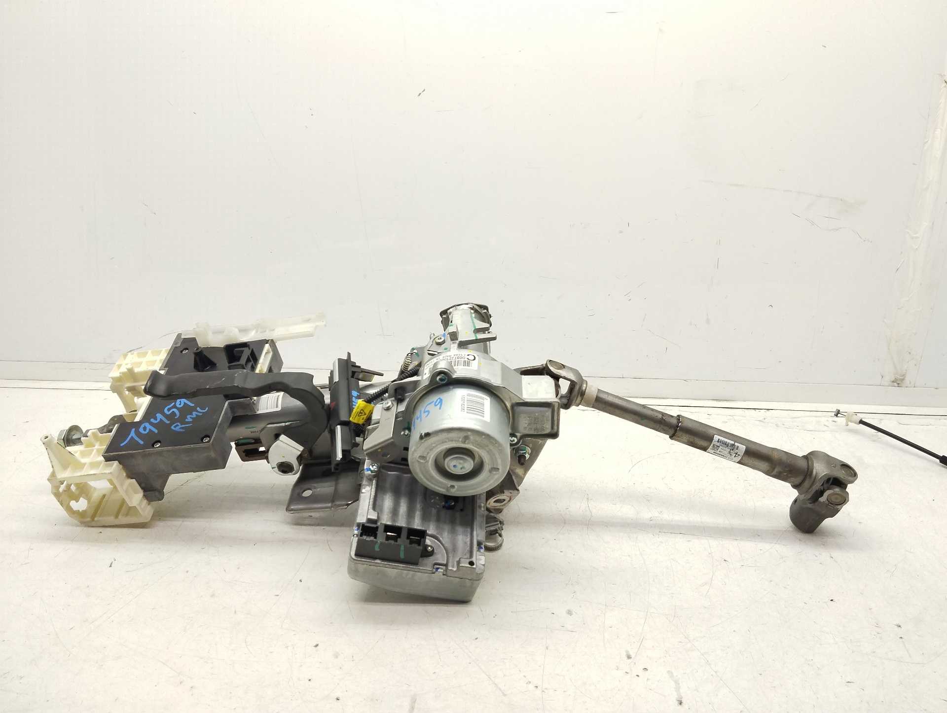 Recambio de columna direccion para mazda cx-3 center-line referencia OEM IAM D09T32100L  