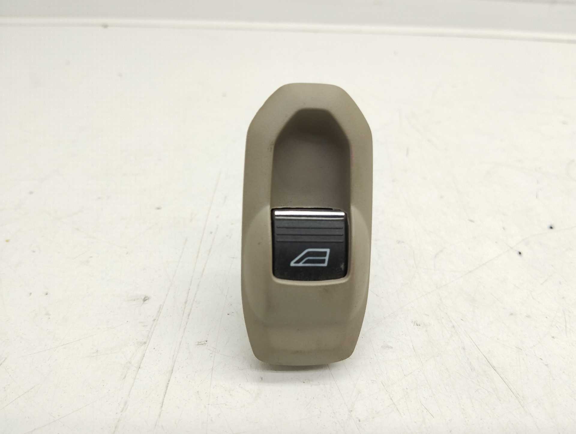 Recambio de mando elevalunas trasero derecho para ford grand c-max 1.6 ecoboost cat referencia OEM IAM BM5T14529AB  
