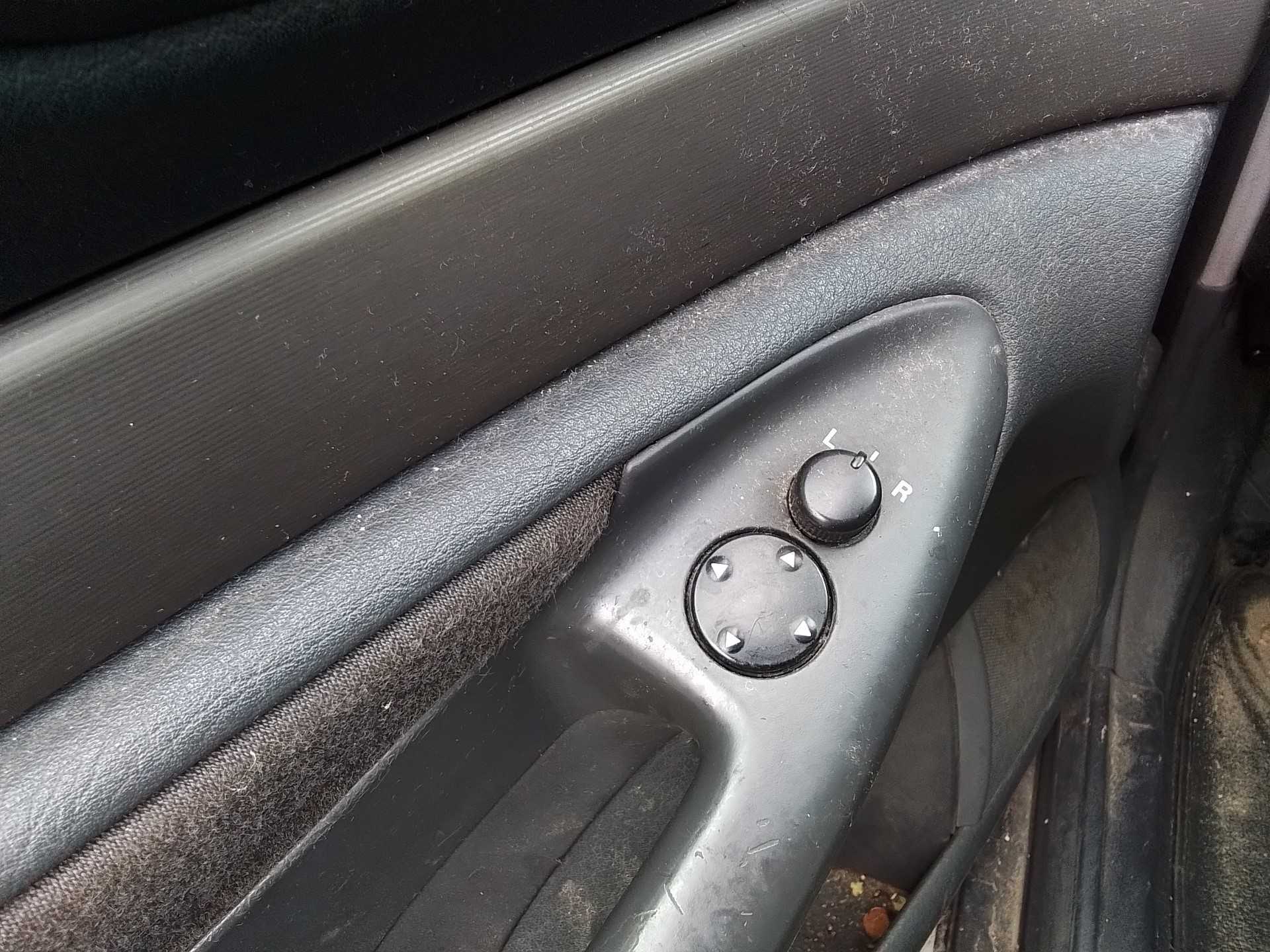 Recambio de mando retrovisor para audi a4 berlina (b5) 1.9 tdi referencia OEM IAM   