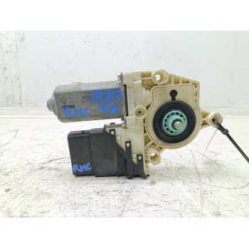 MOTOR ELEVALUNAS TRASERO DERECHO 1K0959704J 