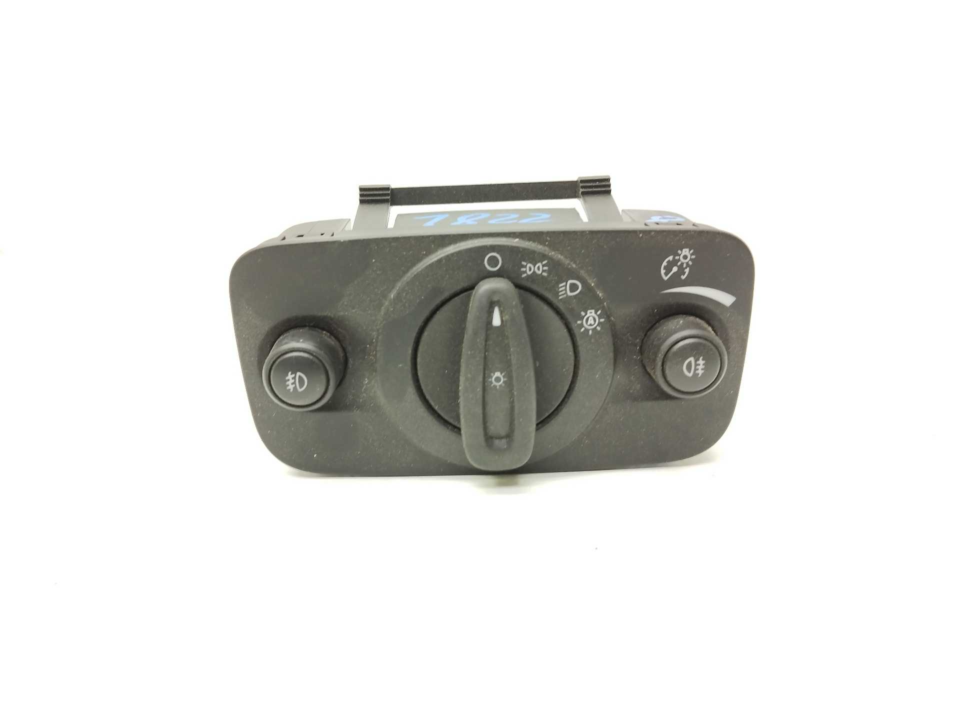 Recambio de mando luces para ford grand c-max 1.6 ecoboost cat referencia OEM IAM AV6T13A024EC  