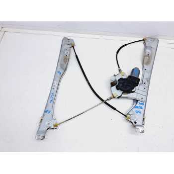 ELEVALUNAS DELANTERO DERECHO 8200291147 