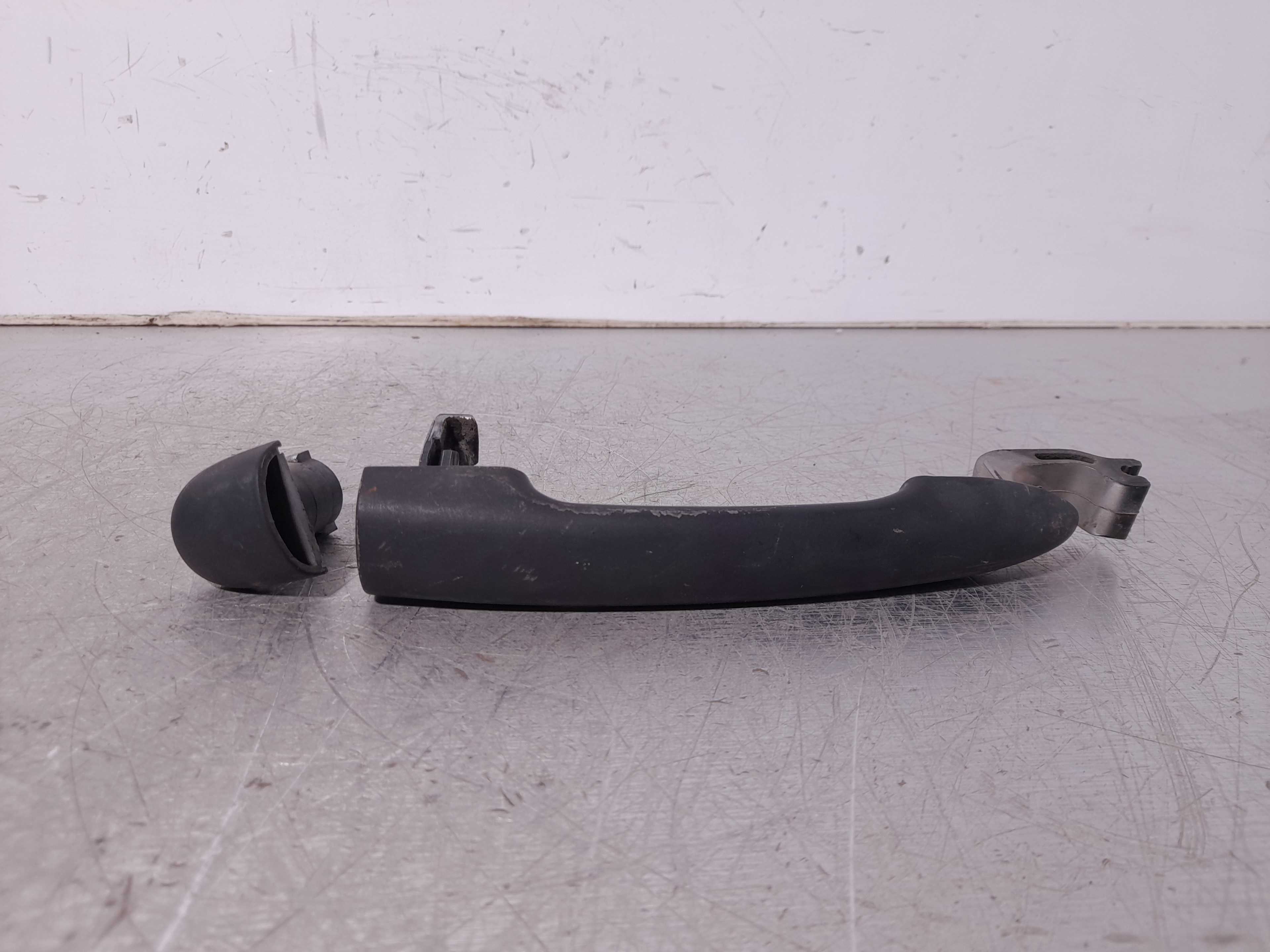 Recambio de maneta exterior trasera derecha para renault clio iii 20 aniversario referencia OEM IAM  7701475753 