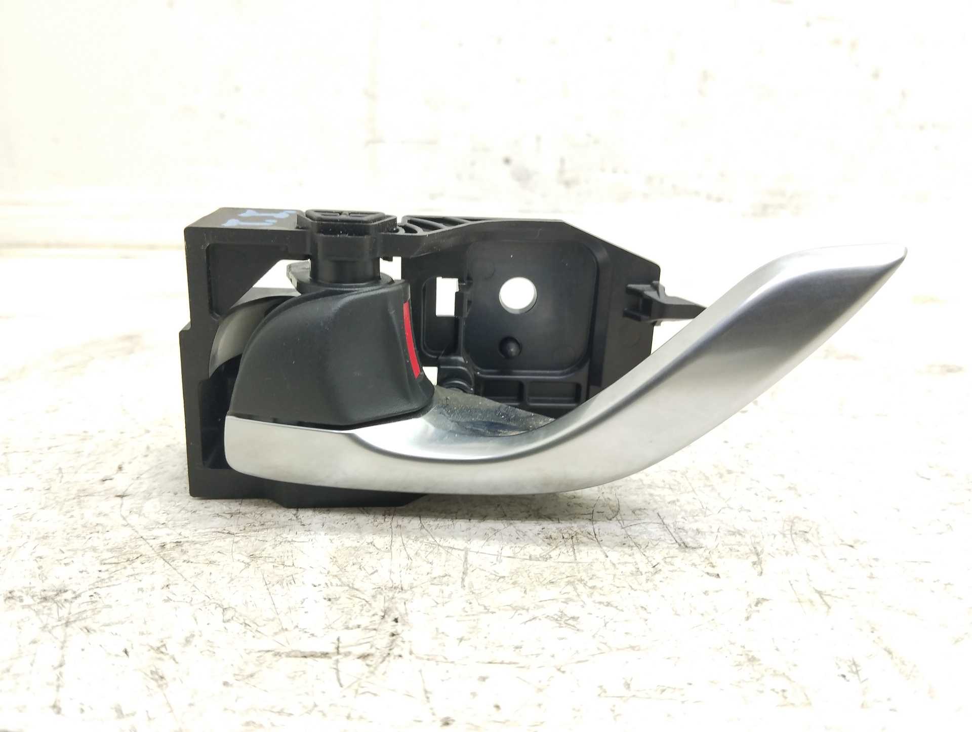 Recambio de maneta interior trasera izquierda para mazda cx-3 center-line referencia OEM IAM KD53T8315  