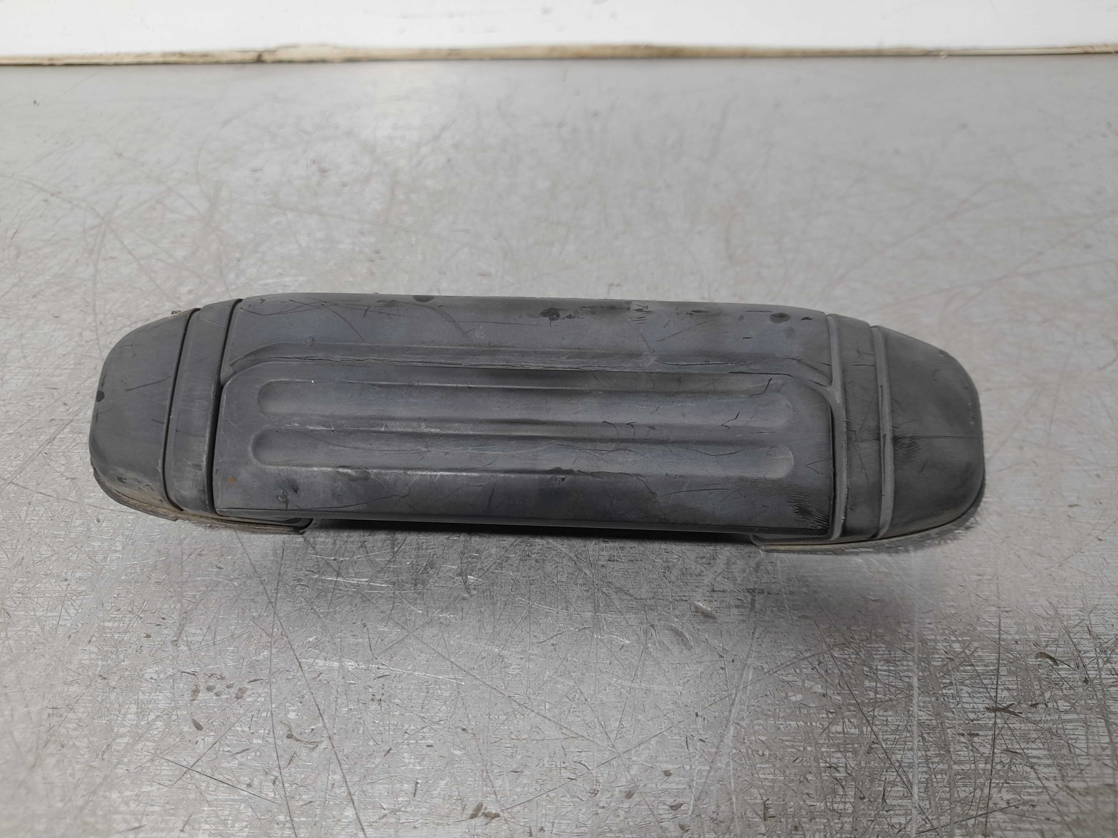 Recambio de maneta exterior delantera izquierda para mitsubishi galloper (hyundai) 2.5 td cat referencia OEM IAM   