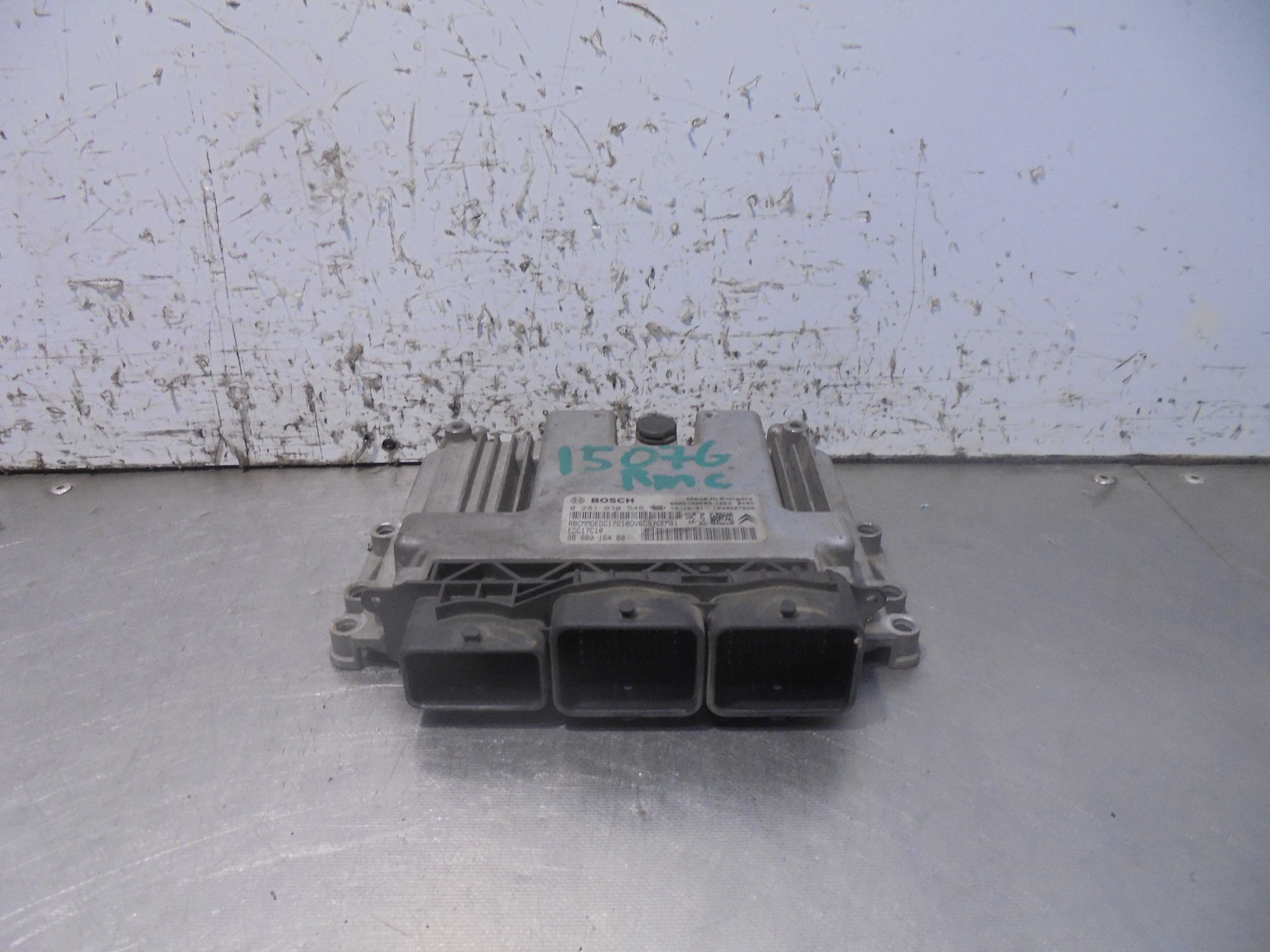 Recambio de centralita motor uce para peugeot 308 sw access referencia OEM IAM  BOSCH 