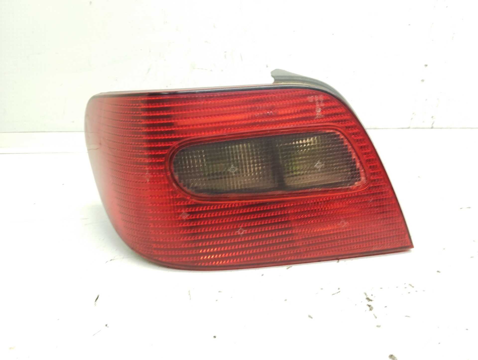 Recambio de piloto trasero izquierdo para citroën xsara berlina 2.0 hdi vivace (66kw) referencia OEM IAM G2534  