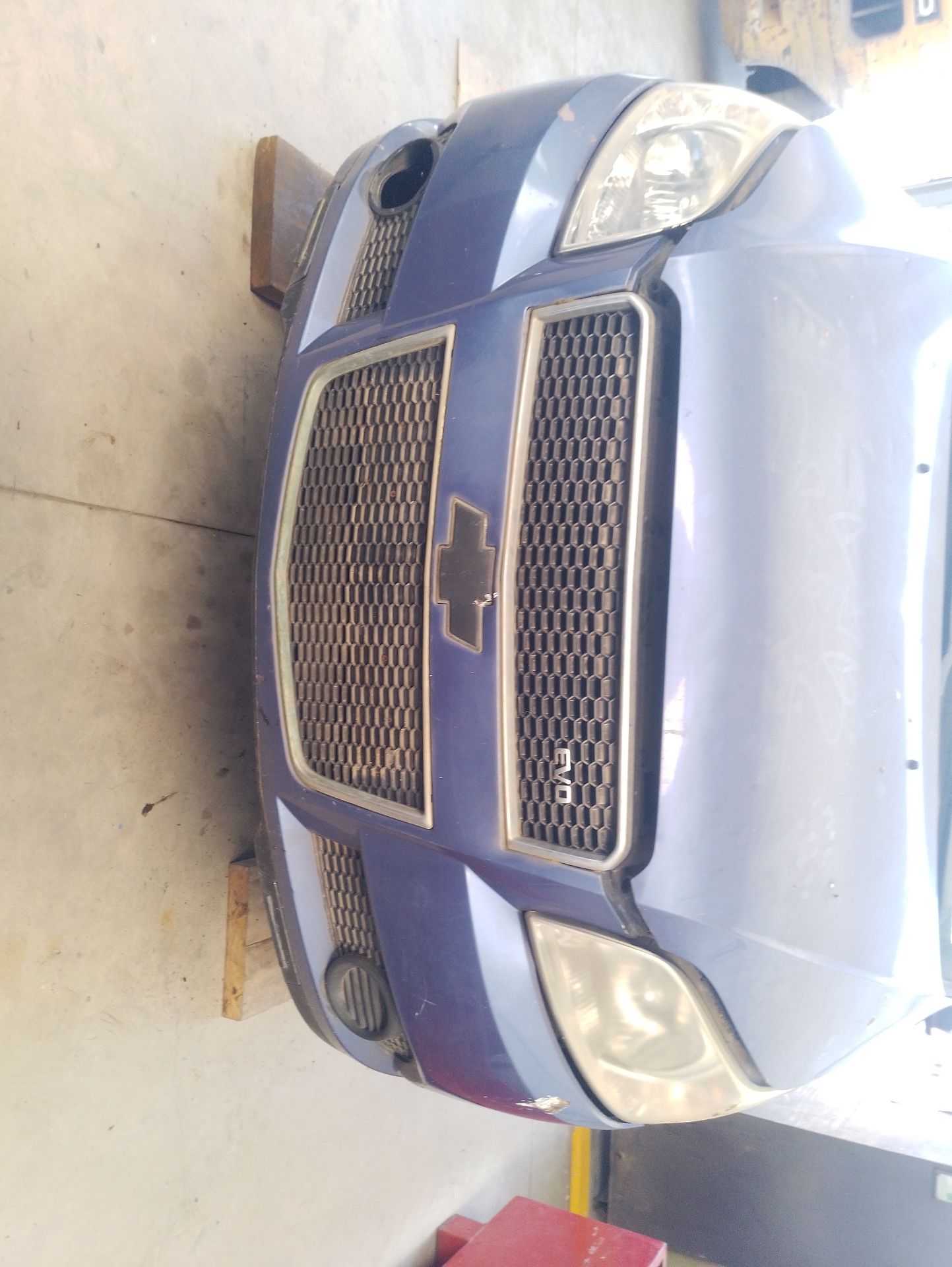 Recambio de paragolpes delantero para chevrolet aveo / kalos hatchback (t250, t255) 1.4 referencia OEM IAM 96808139  
