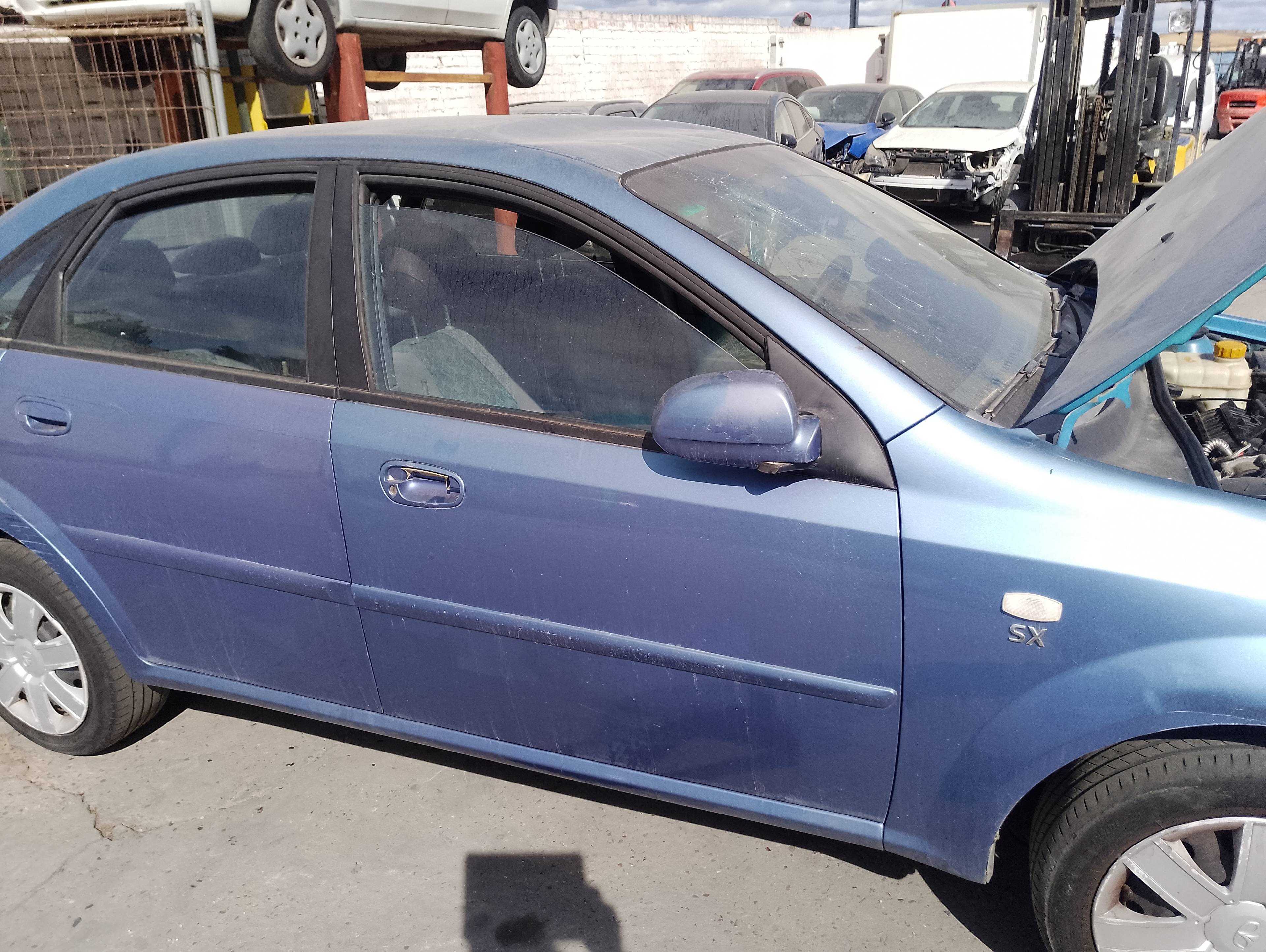 Recambio de puerta delantera derecha para daewoo nubira berlina se referencia OEM IAM   