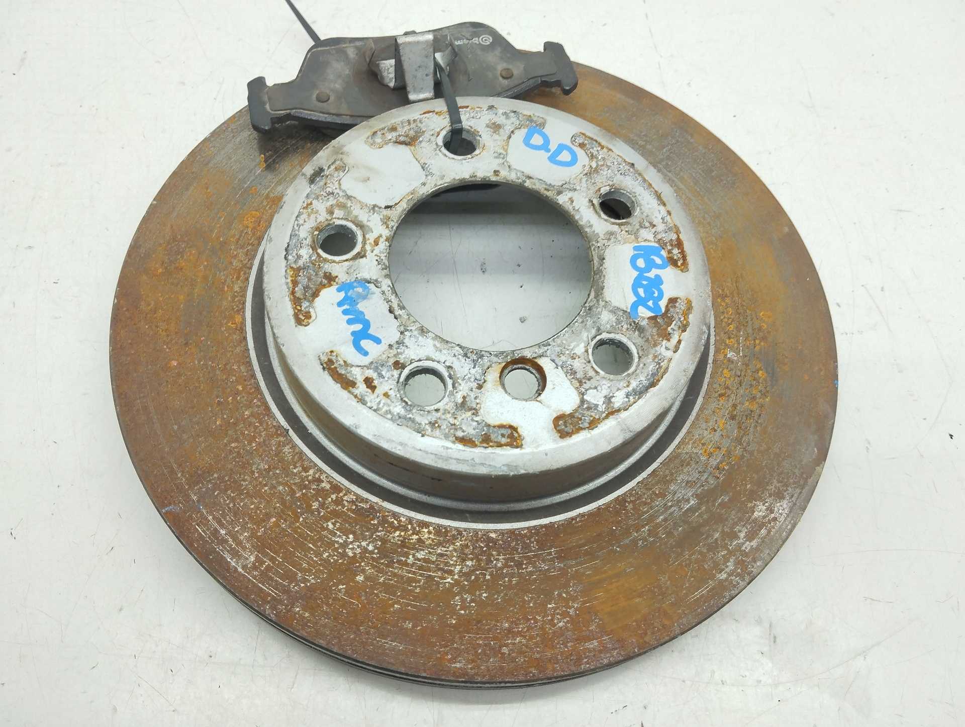 Recambio de disco freno delantero derecho para bmw serie 3 berlina (e46) 320d referencia OEM IAM   