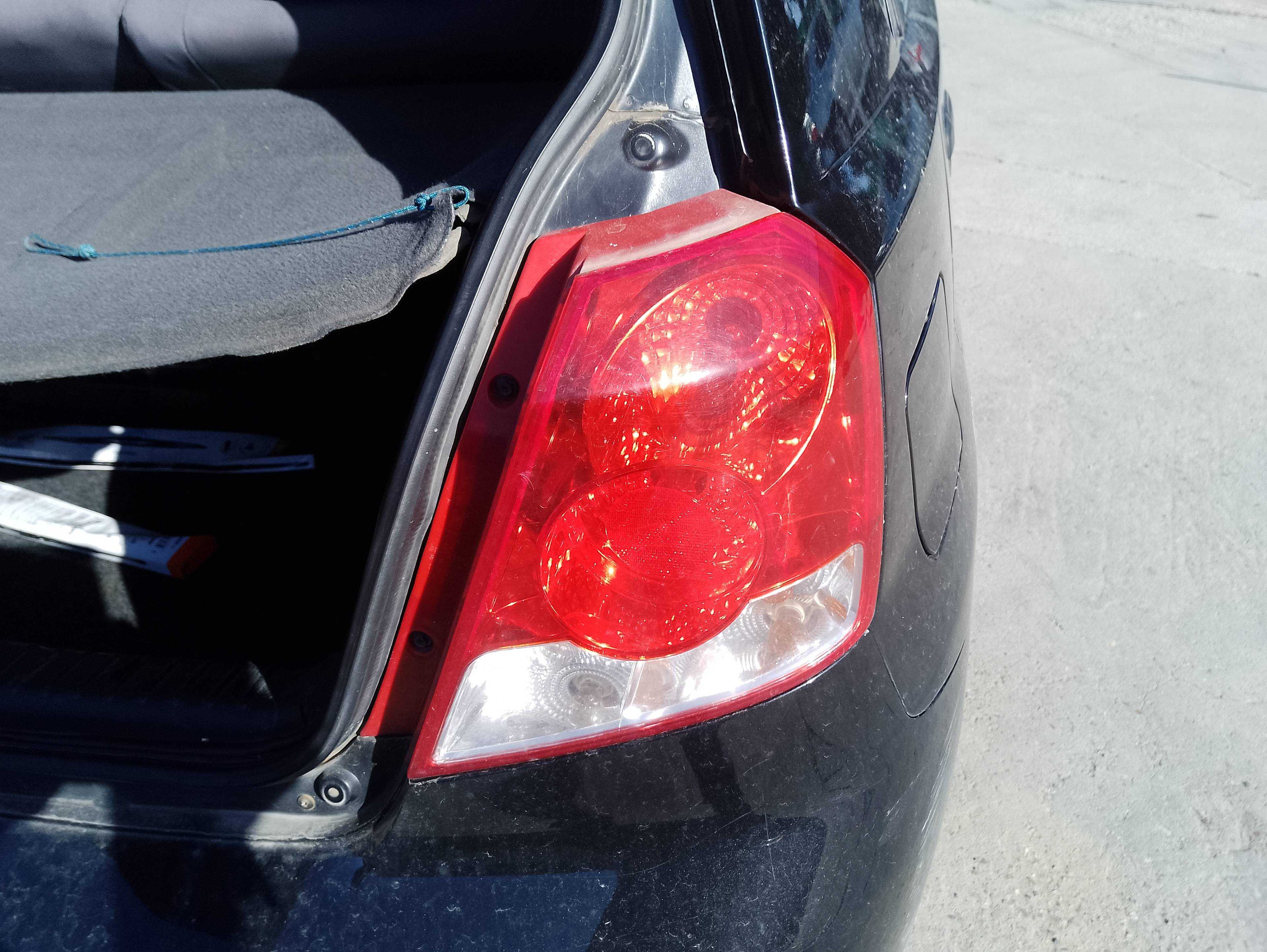 Recambio de piloto trasero derecho para chevrolet kalos 1.2 s (d/a) referencia OEM IAM   
