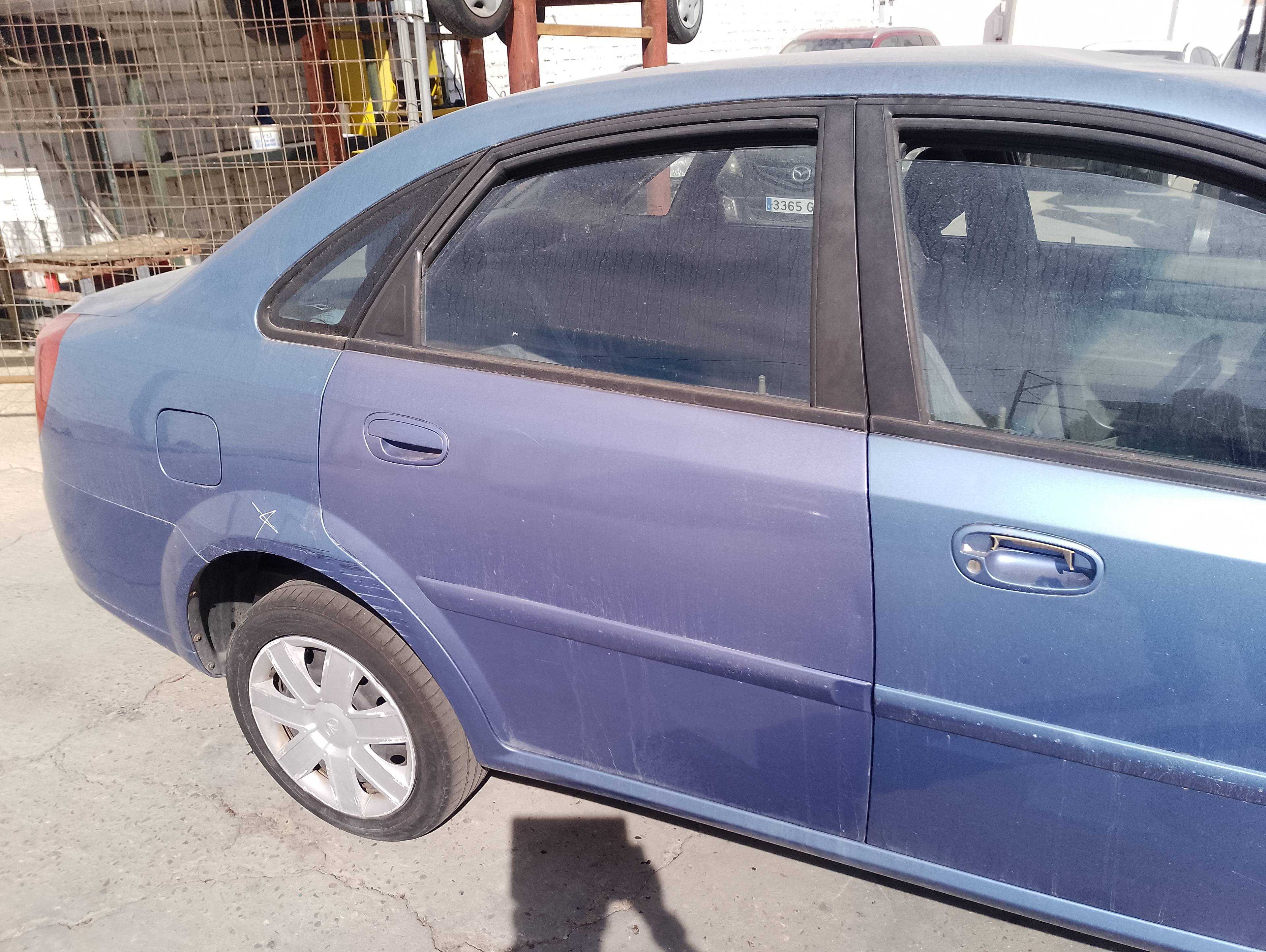 Recambio de puerta trasera derecha para daewoo nubira berlina se referencia OEM IAM   