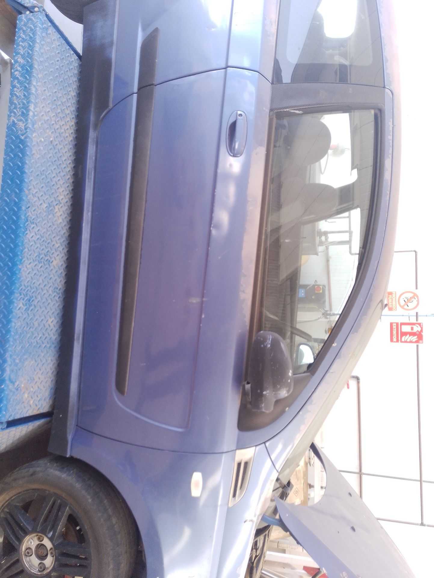 Recambio de puerta delantera derecha para chevrolet aveo / kalos hatchback (t250, t255) 1.4 referencia OEM IAM 96897590  