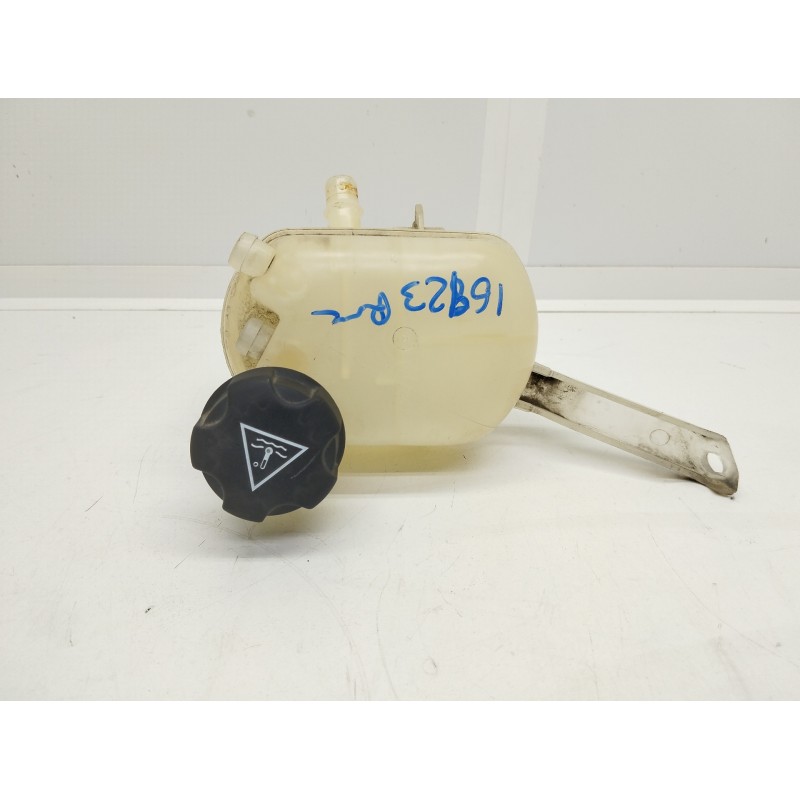 Recambio de deposito expansion para peugeot 508 1.6 blue-hdi fap referencia OEM IAM   
