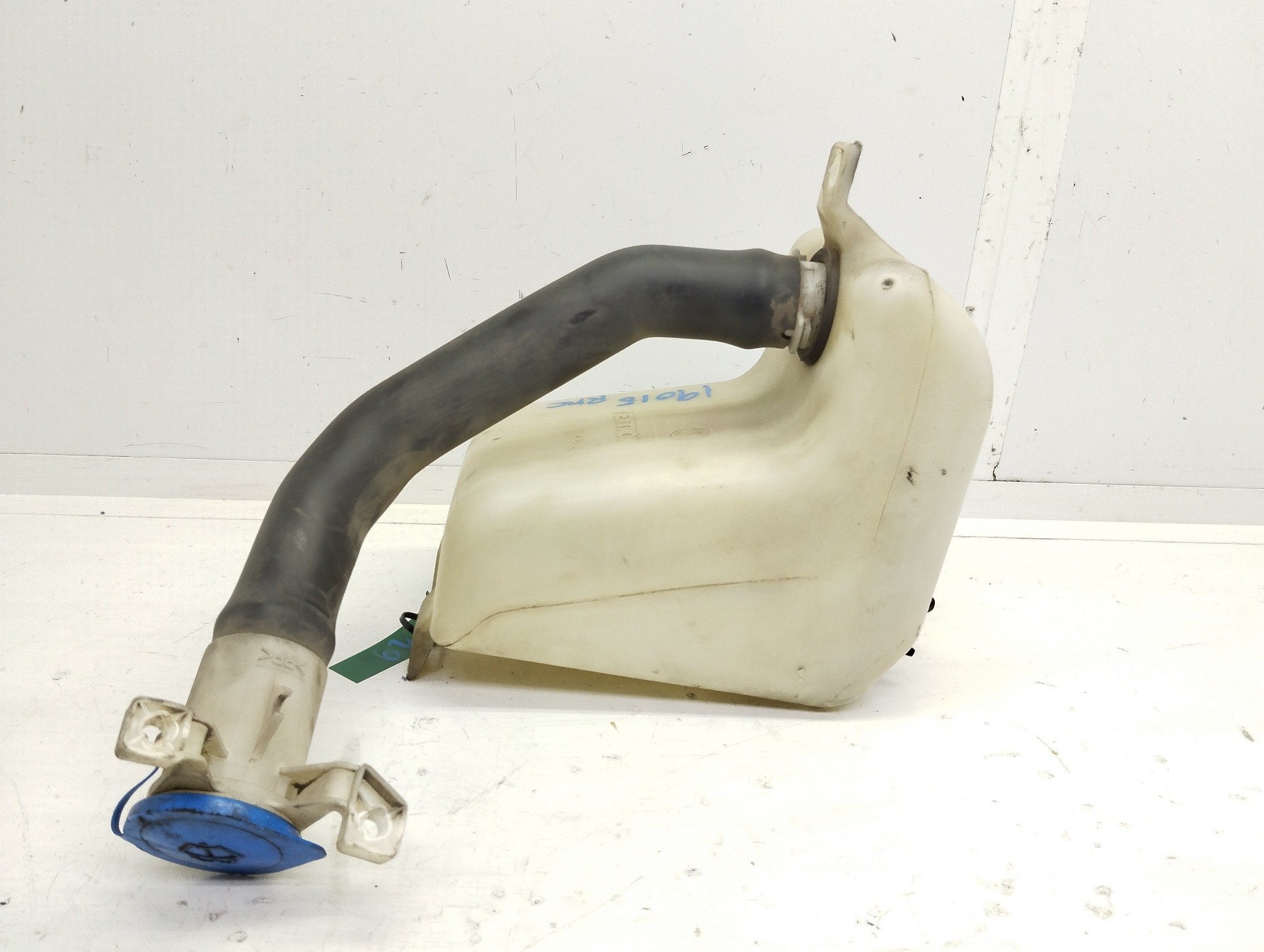 Recambio de deposito limpia para land rover freelander baikal referencia OEM IAM E11113700  