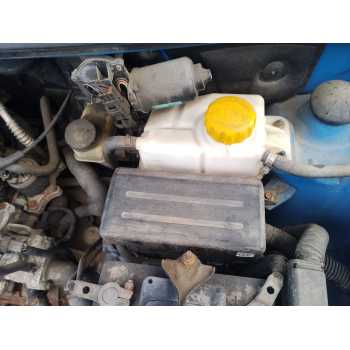 CAJA RELES / FUSIBLES 