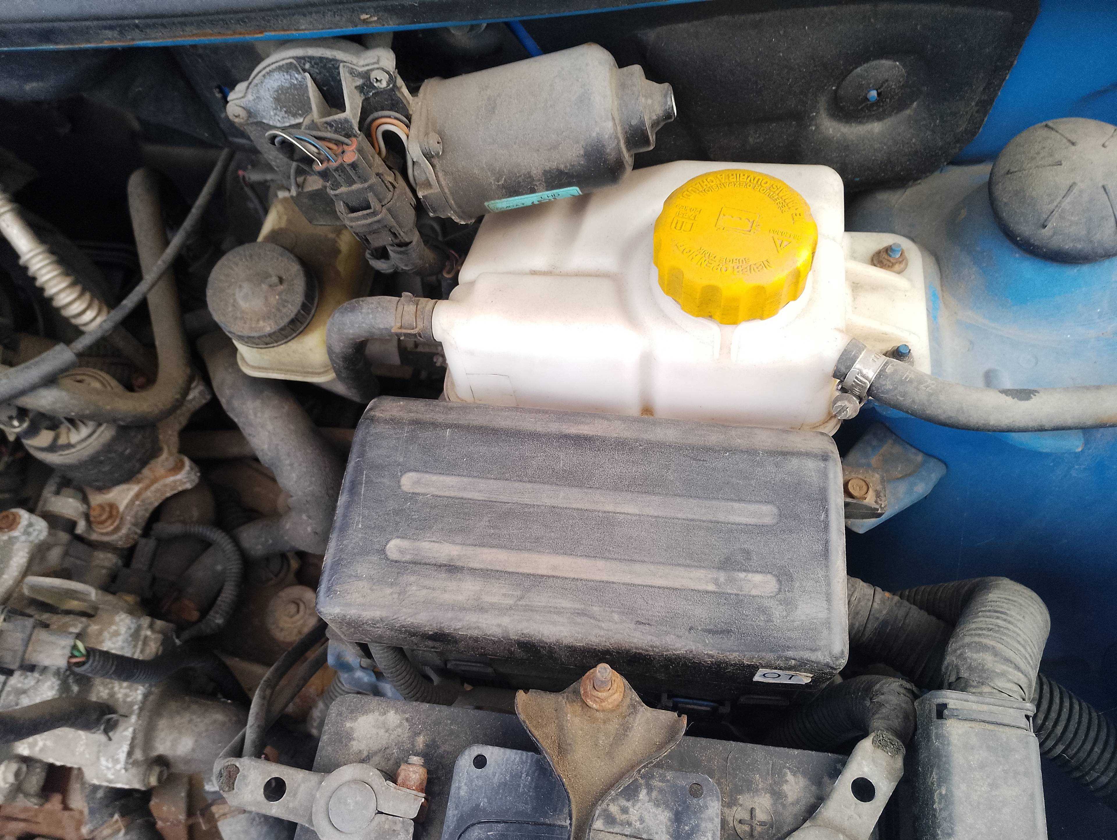 Recambio de caja reles / fusibles para chevrolet kalos 1.2 s (d/a) referencia OEM IAM   