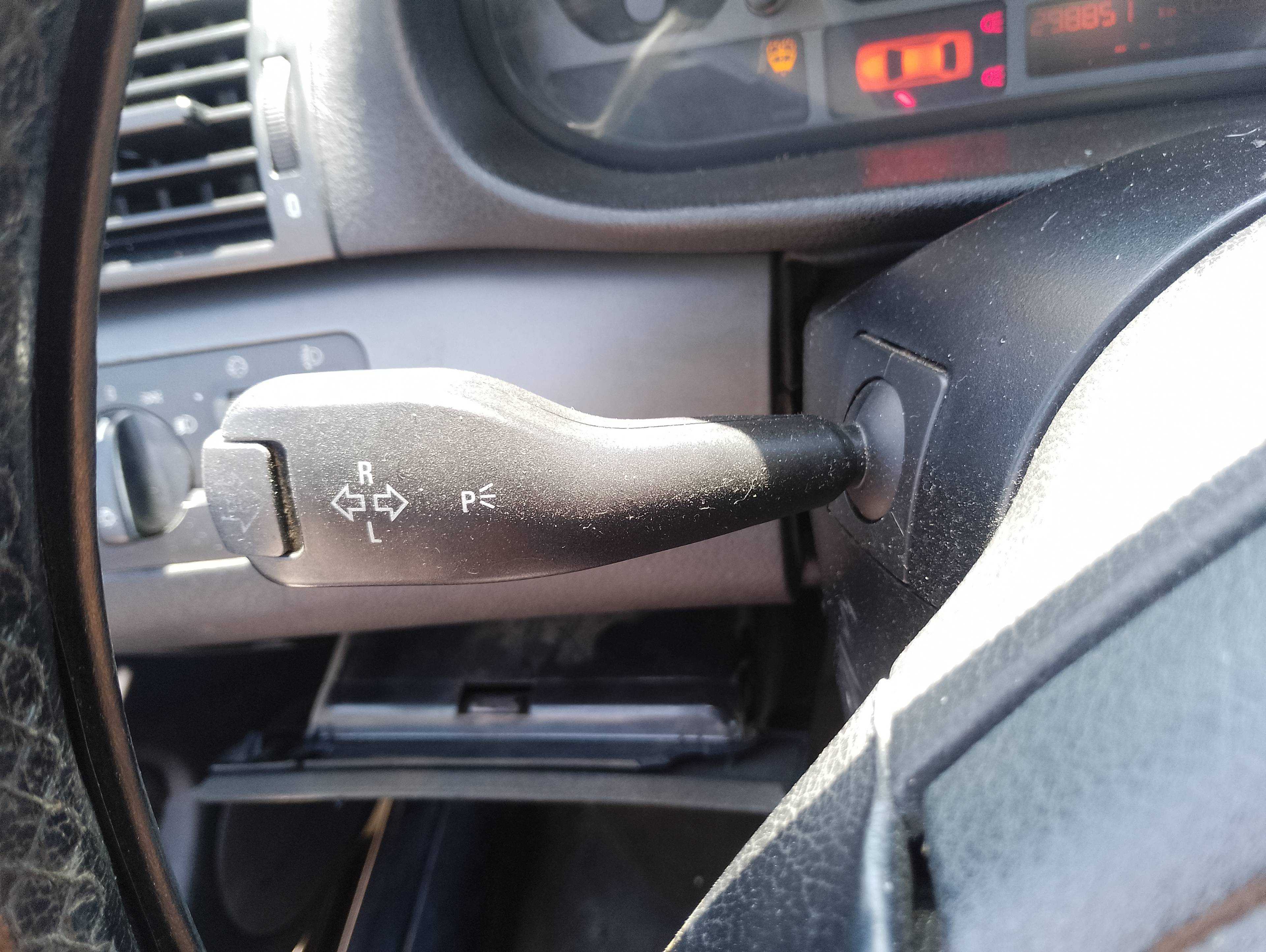 Recambio de mando intermitentes para bmw serie 3 berlina (e46) 320d referencia OEM IAM   