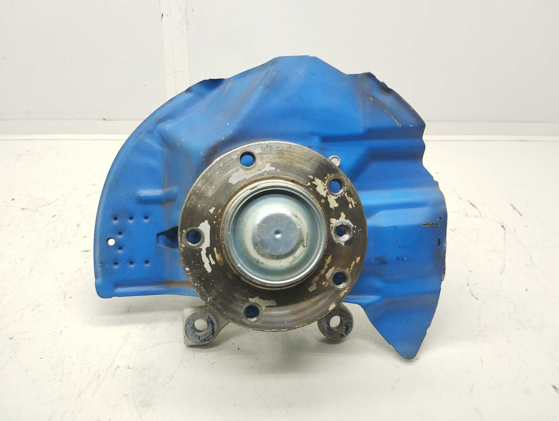 Recambio de mangueta delantera derecha para bmw serie 3 berlina (e46) 320d referencia OEM IAM   