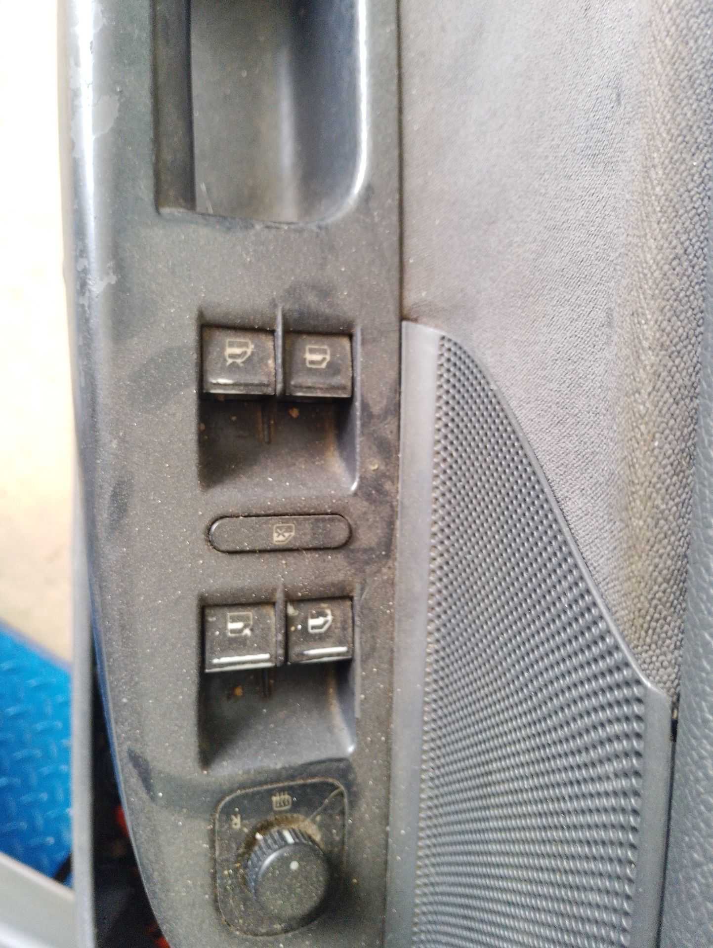Recambio de mando elevalunas delantero izquierdo para volkswagen golf v (1k1) 1.9 tdi referencia OEM IAM 1K4959857CREH  