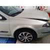 Recambio de aleta delantera derecha para renault laguna ii grandtour (kg0) expression confort referencia OEM IAM   