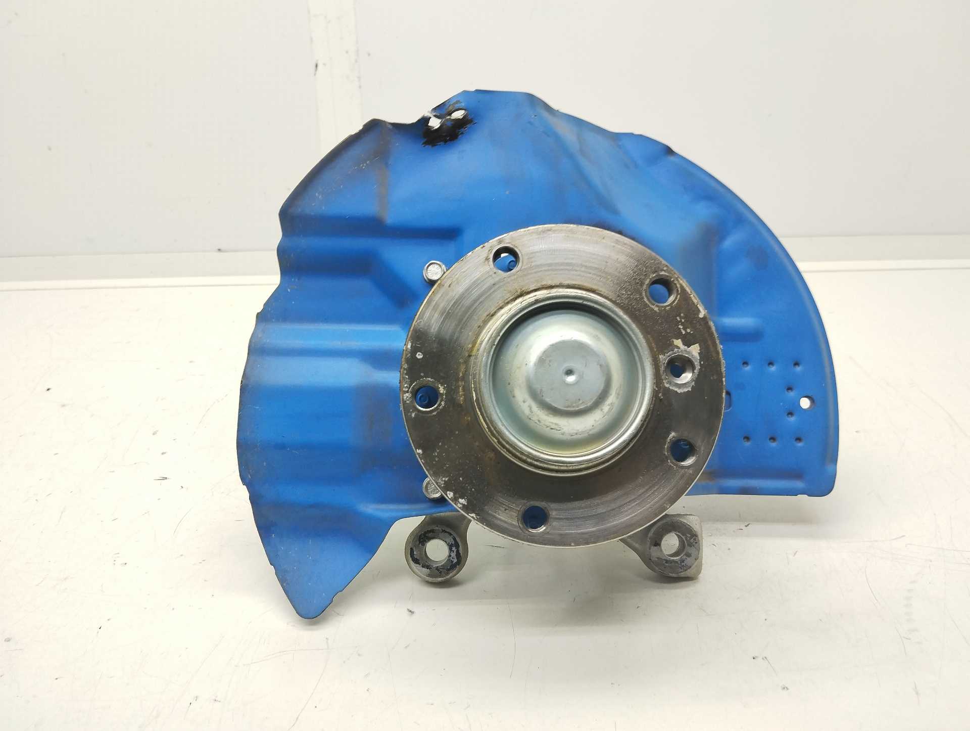 Recambio de mangueta delantera izquierda para bmw serie 3 berlina (e46) 320d referencia OEM IAM   