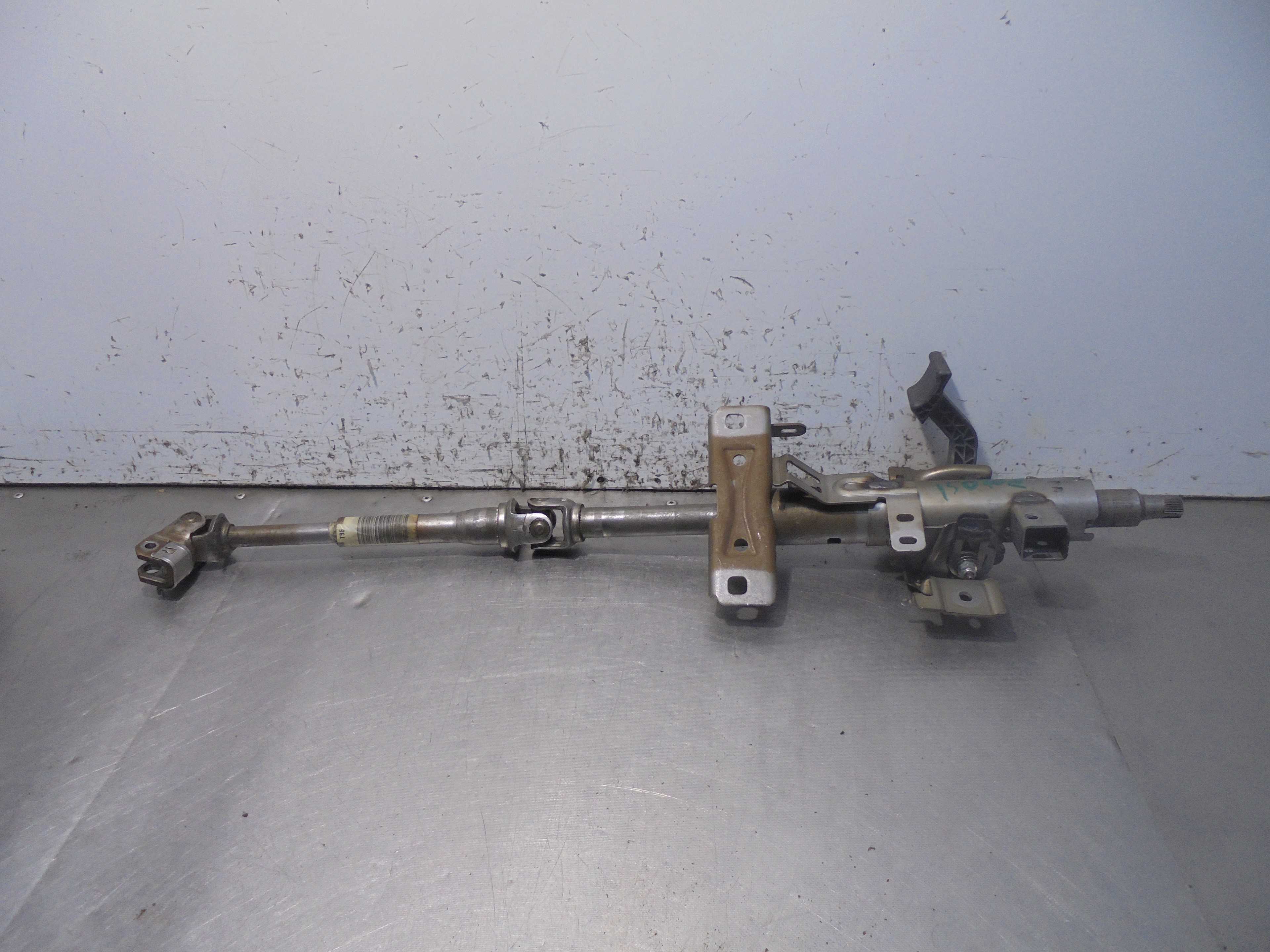 Recambio de columna direccion para peugeot 308 sw access referencia OEM IAM   