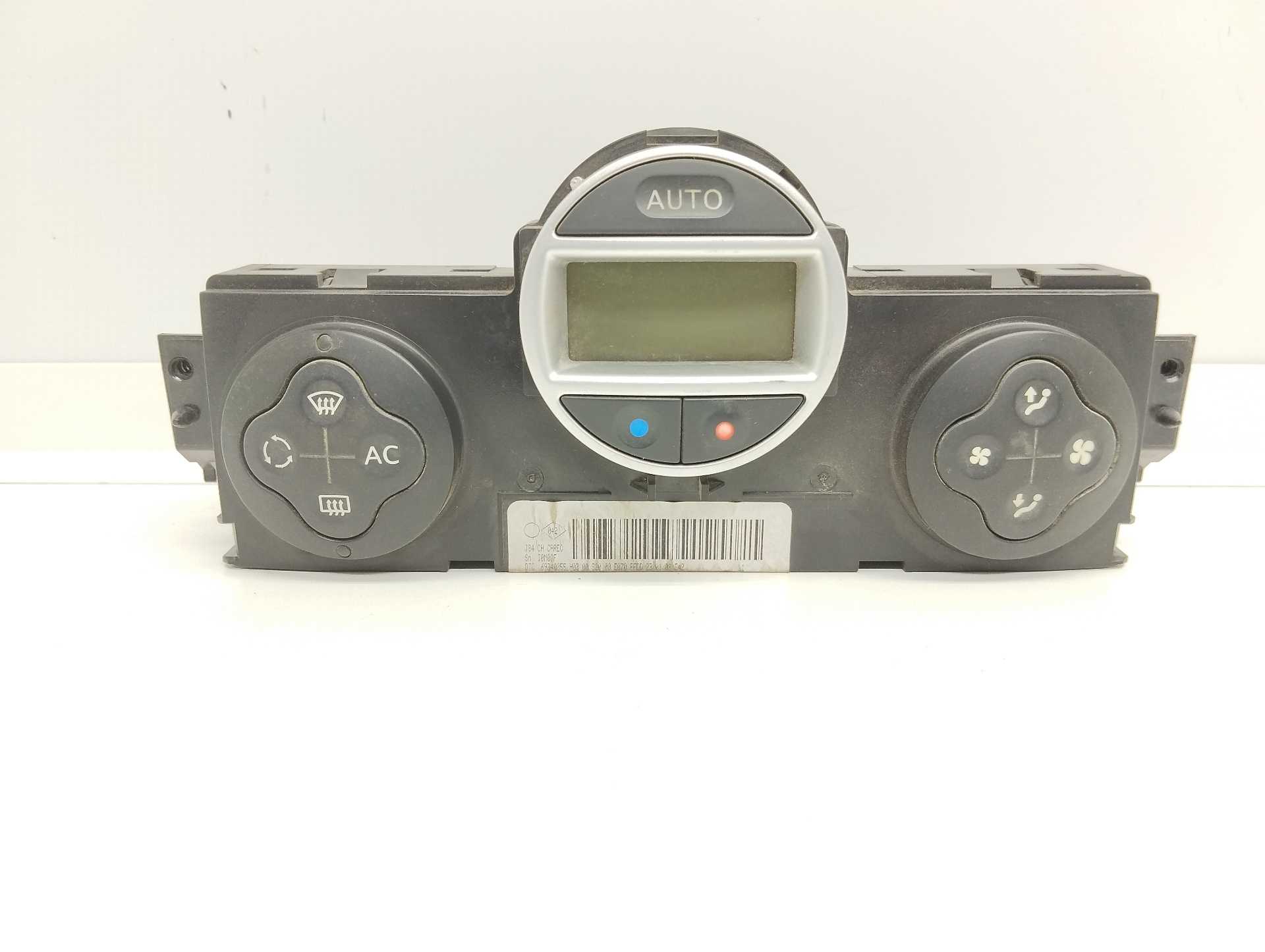 Recambio de mando climatizador para renault scenic ii 1.5 dci diesel referencia OEM IAM  7701056579 8200501465