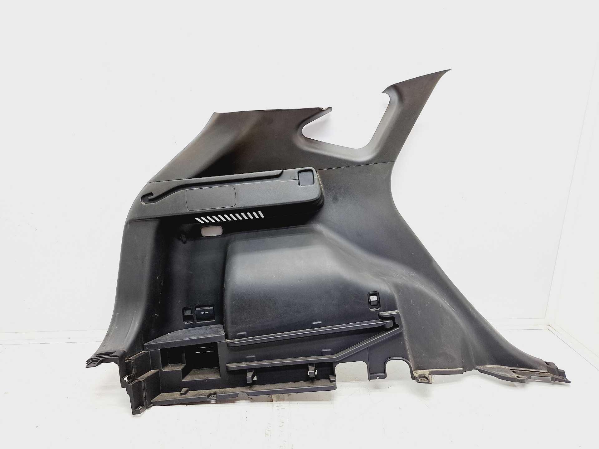 Recambio de moldura interior para hyundai tucson 1.6 crdi cat referencia OEM IAM 85730N7000  