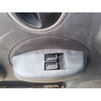 MANDO ELEVALUNAS DELANTERO IZQUIERDO 
