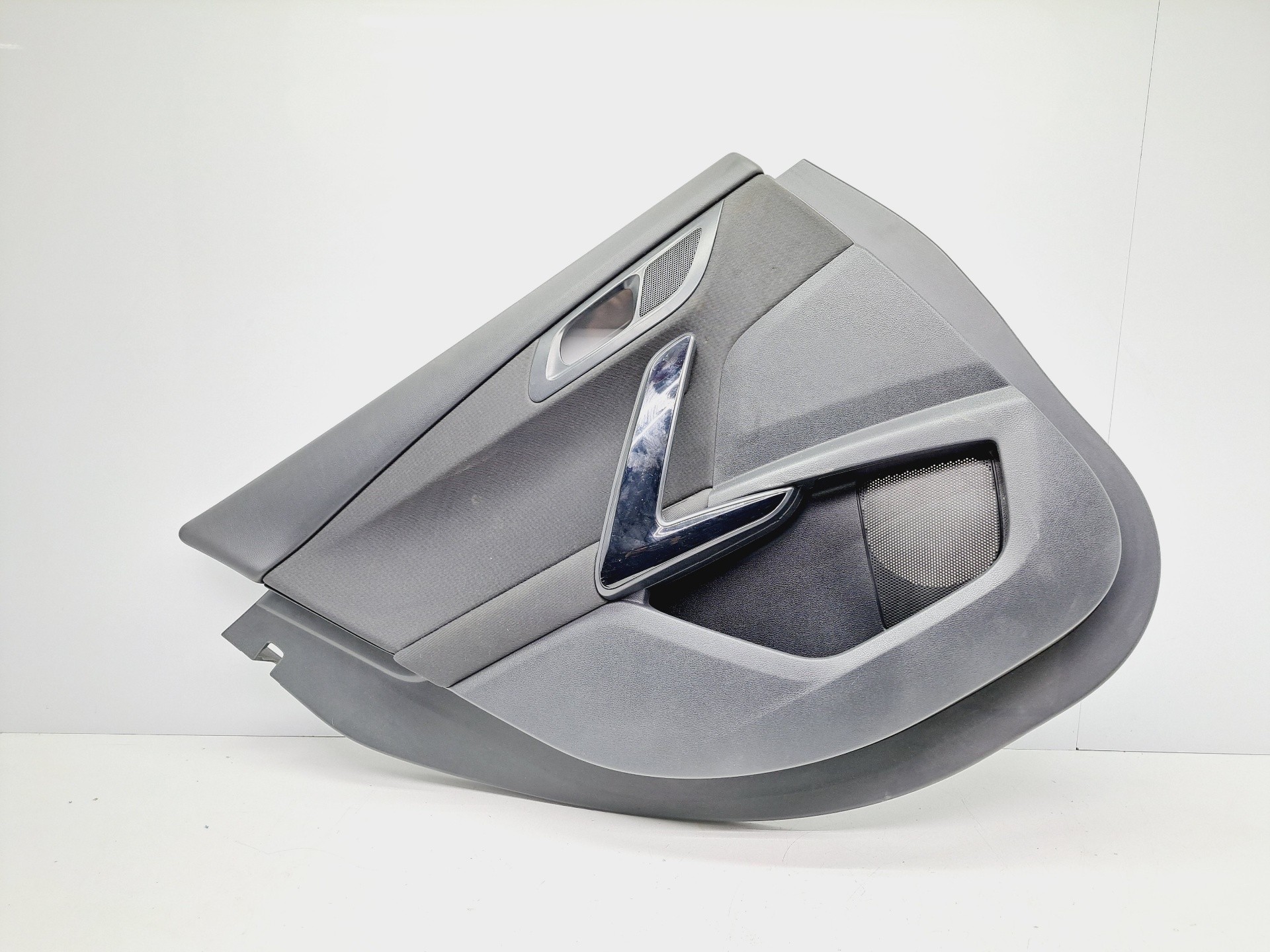 Recambio de guarnecido puerta trasera izquierda para peugeot 508 1.6 blue-hdi fap referencia OEM IAM 9686807577  