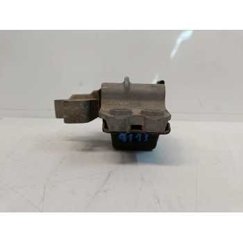 Recambio de soporte motor izquierdo para seat ibiza (6k1) select referencia OEM IAM 3C0199555  