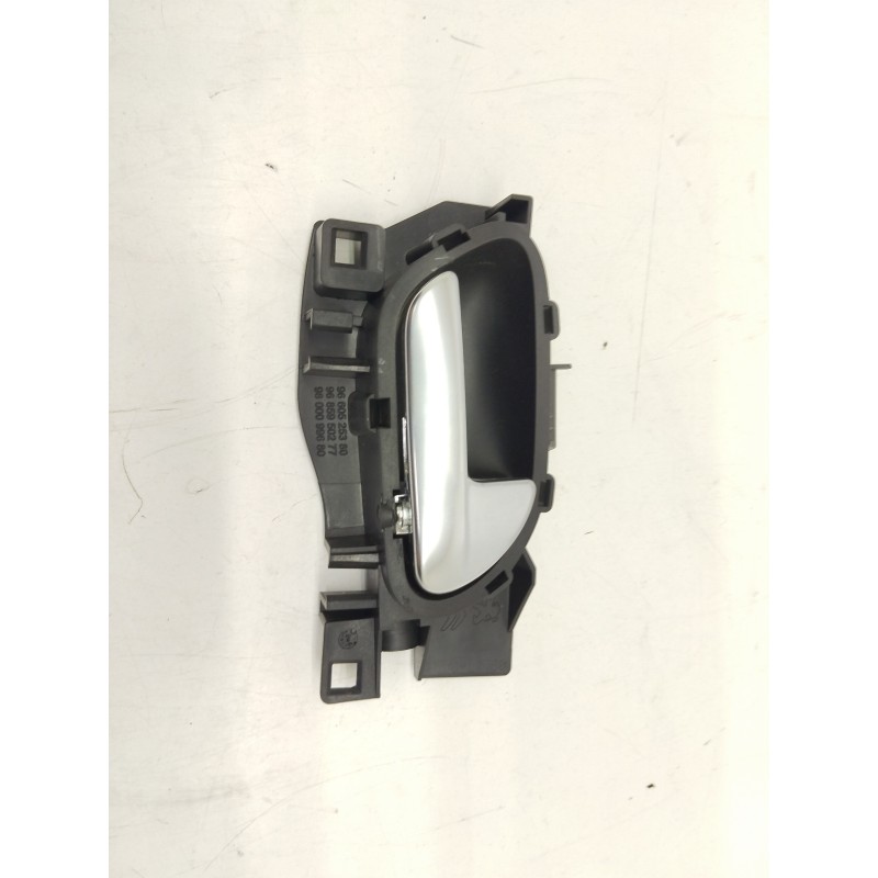 Recambio de maneta interior delantera derecha para peugeot 508 1.6 blue-hdi fap referencia OEM IAM 9660525380  