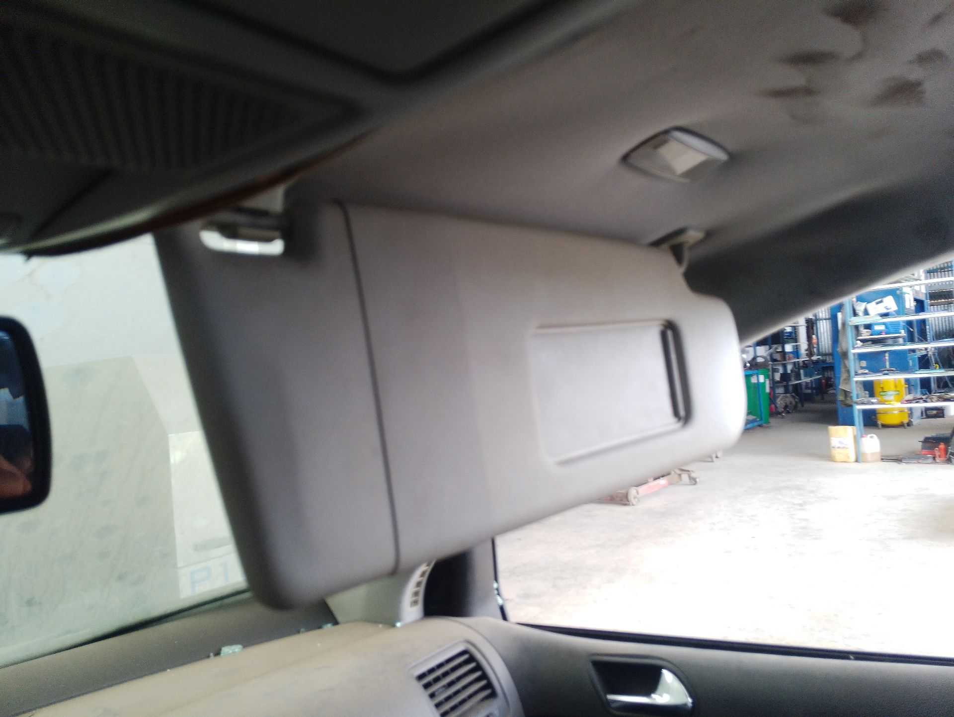 Recambio de parasol derecho para volkswagen golf v (1k1) 1.9 tdi referencia OEM IAM 1K0857552K2F4  