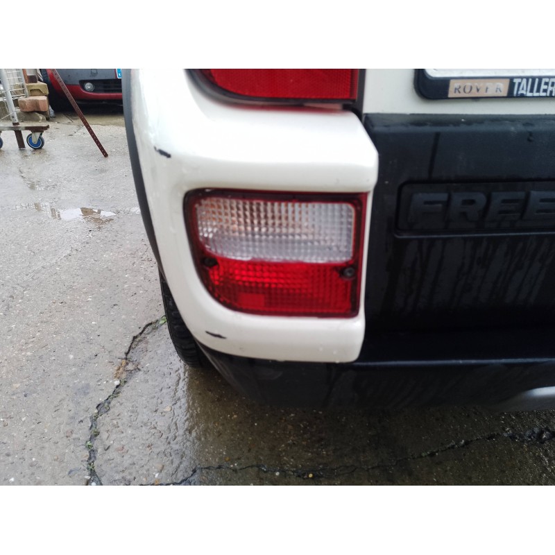 Recambio de faro antiniebla trasero izquierdo para land rover freelander baikal referencia OEM IAM   