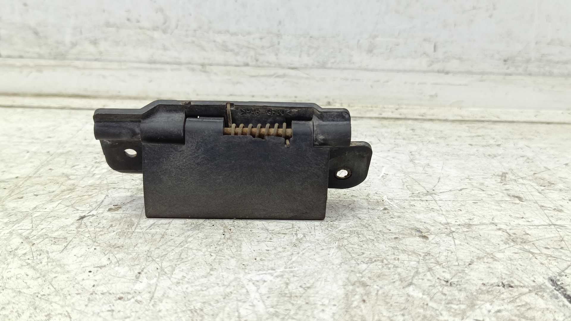 Recambio de maneta exterior porton para chevrolet kalos 1.2 s (d/a) referencia OEM IAM   