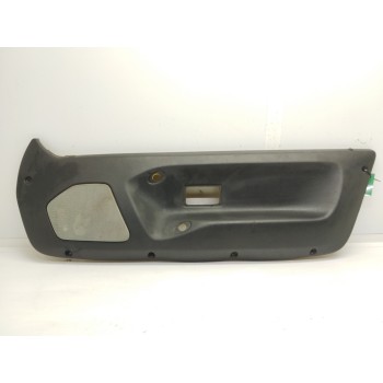 Recambio de guarnecido puerta delantera derecha para land rover freelander baikal referencia OEM IAM AWR5102  