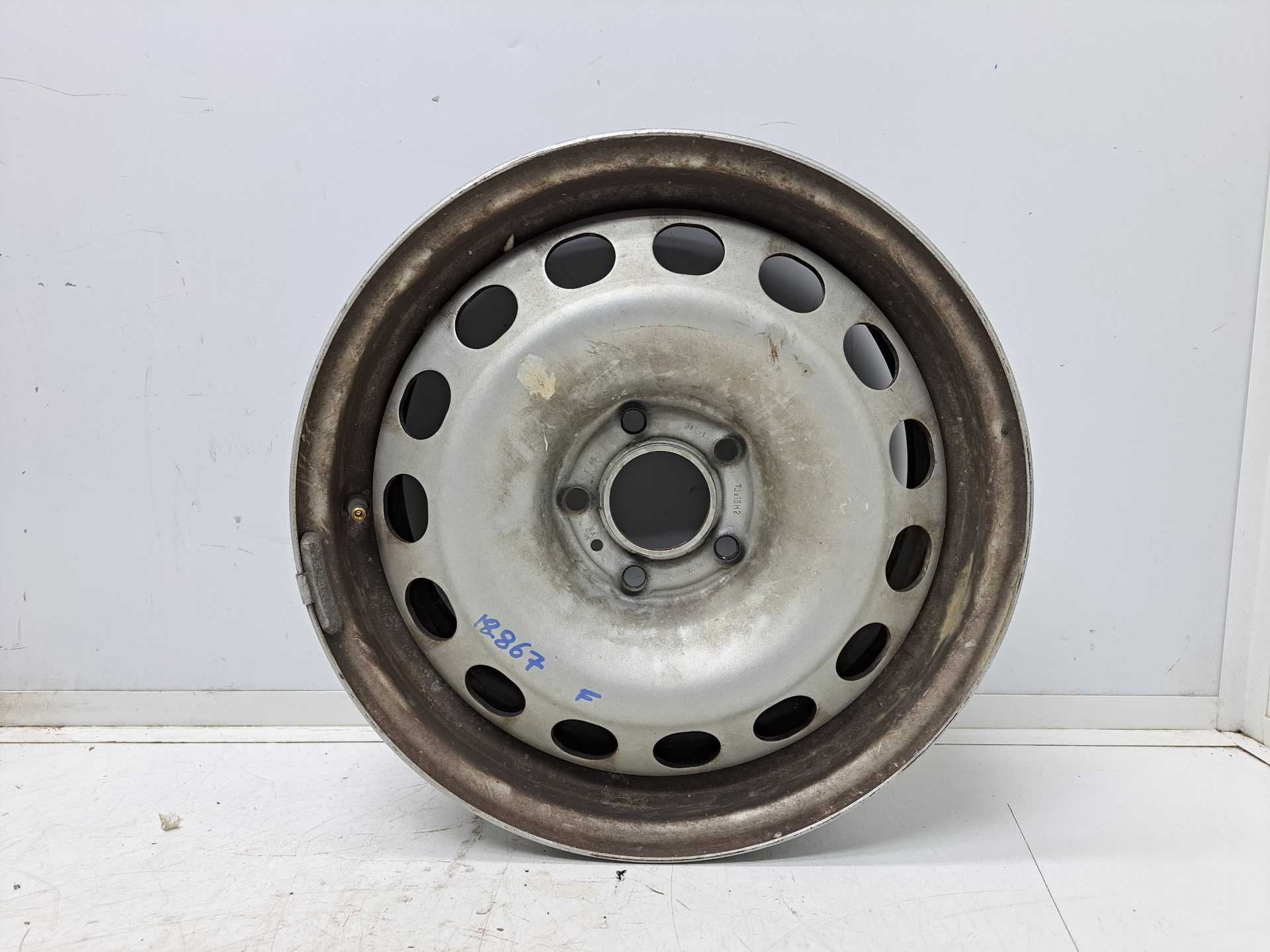 Recambio de llanta para opel vivaro furgón l doble cabina express referencia OEM IAM R16  