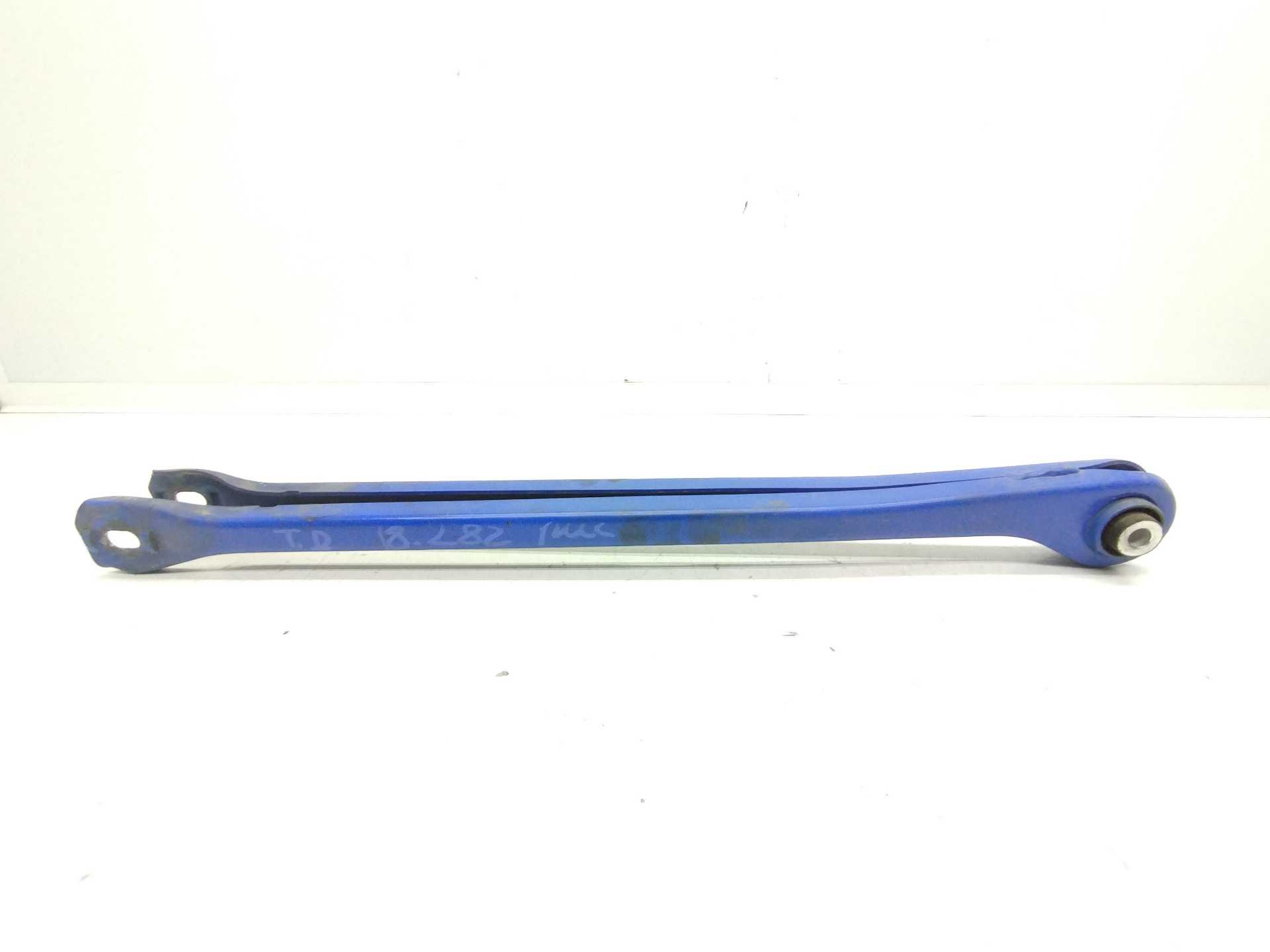Recambio de tirante trasero derecho para bmw serie 3 berlina (e46) 320d referencia OEM IAM   