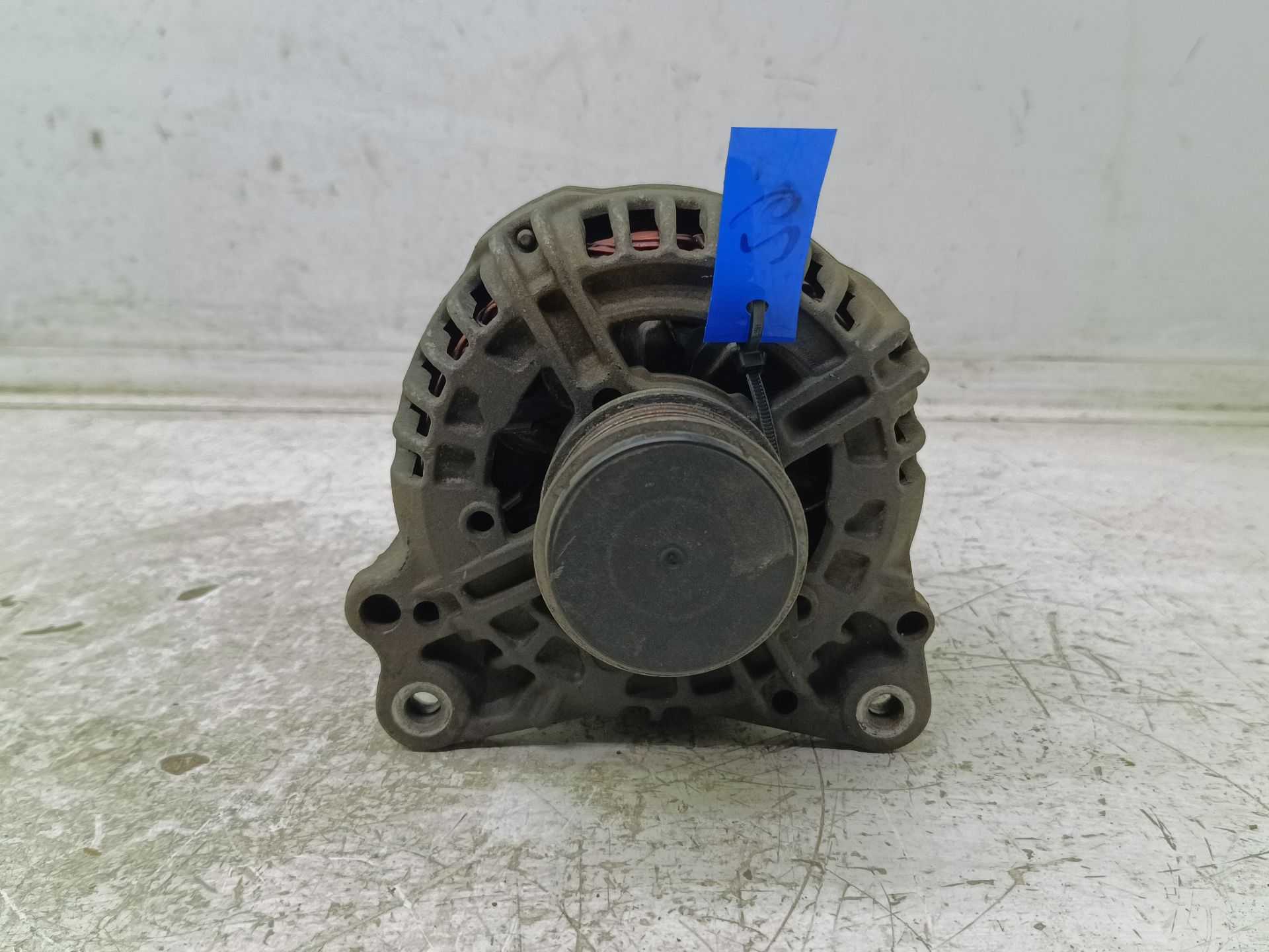 Recambio de alternador para dodge caliber s referencia OEM IAM 05033757AB 0124525128 