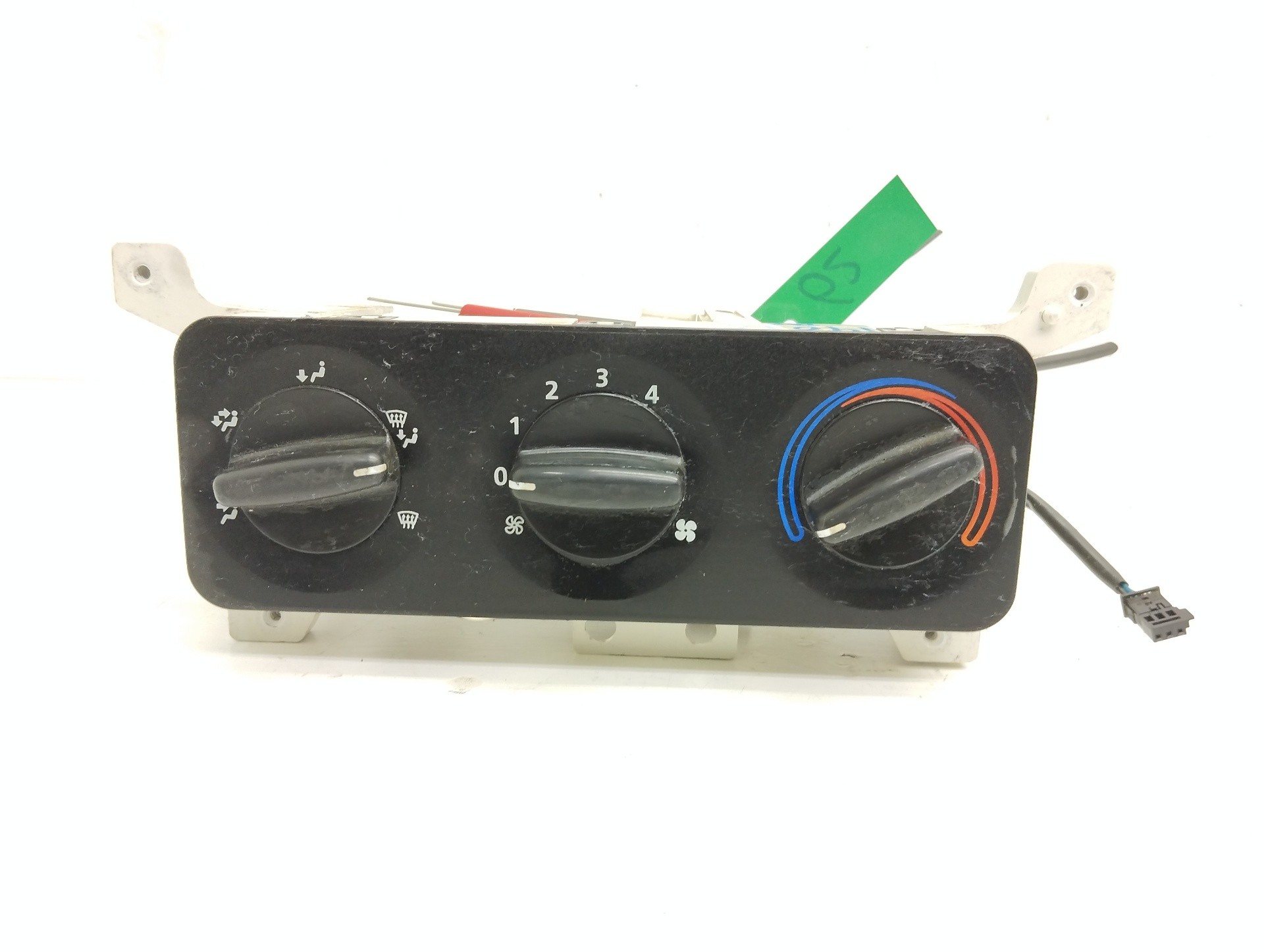 Recambio de mando calefaccion / aire acondicionado para land rover freelander baikal referencia OEM IAM N100844X  