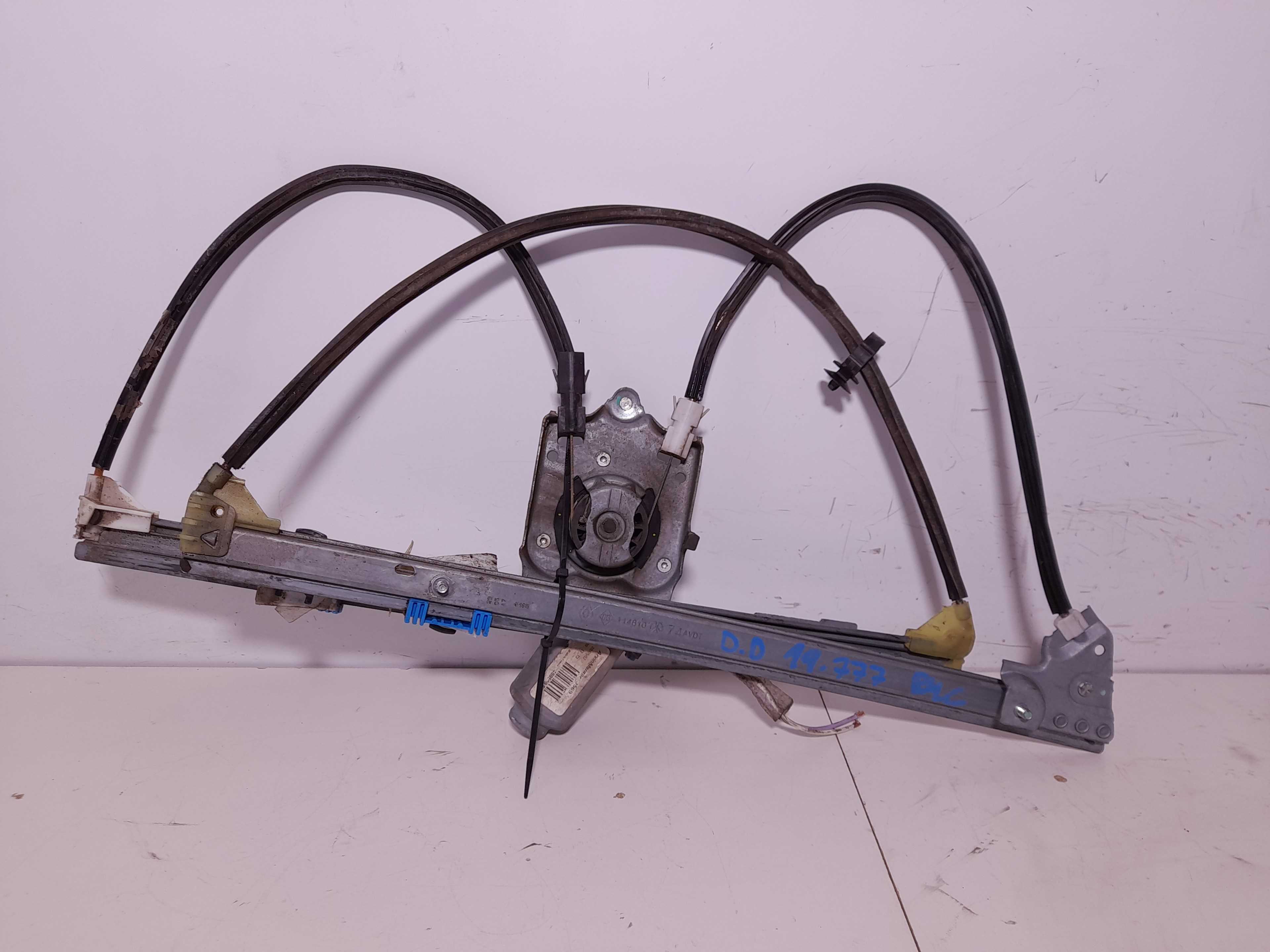 Recambio de elevalunas delantero derecho para renault laguna ii grandtour (kg0) expression confort referencia OEM IAM   
