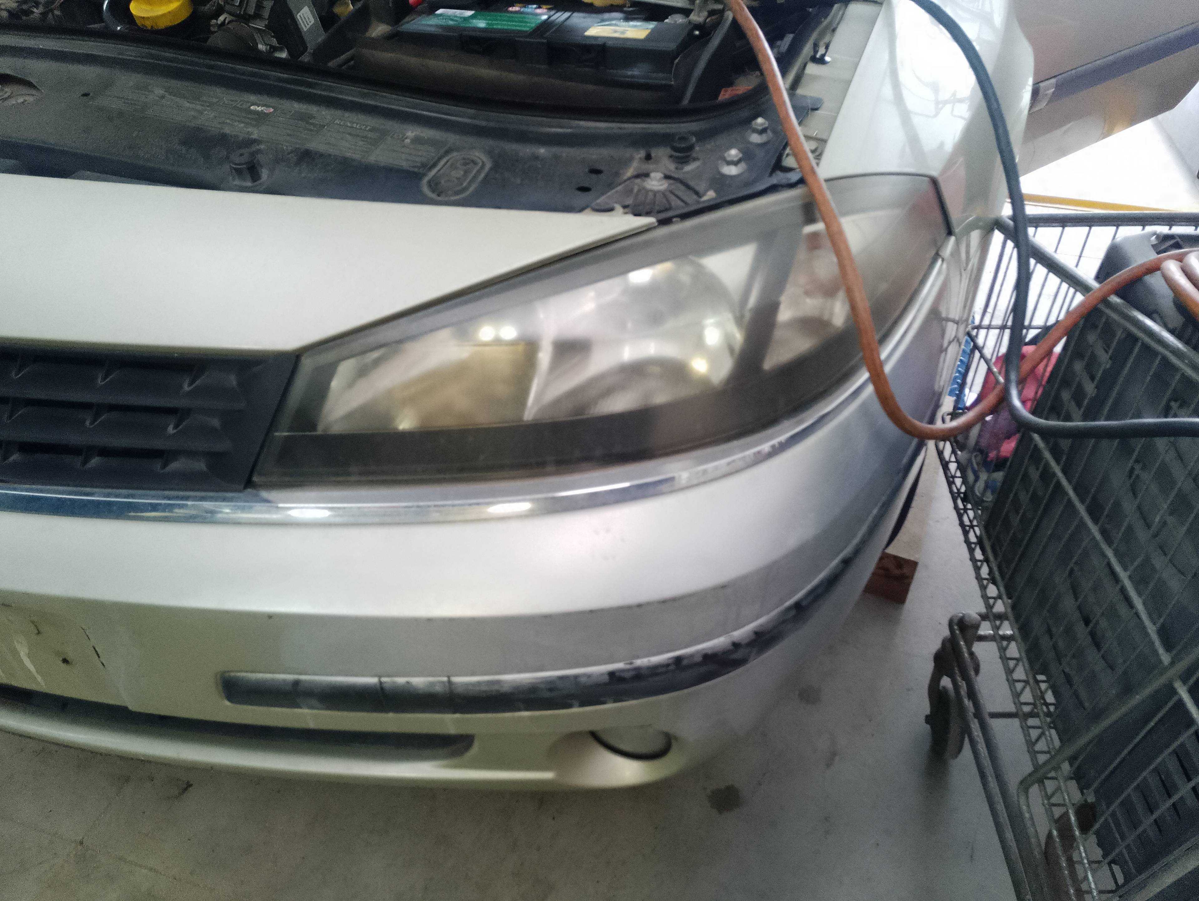 Recambio de faro izquierdo para renault laguna ii grandtour (kg0) expression confort referencia OEM IAM   