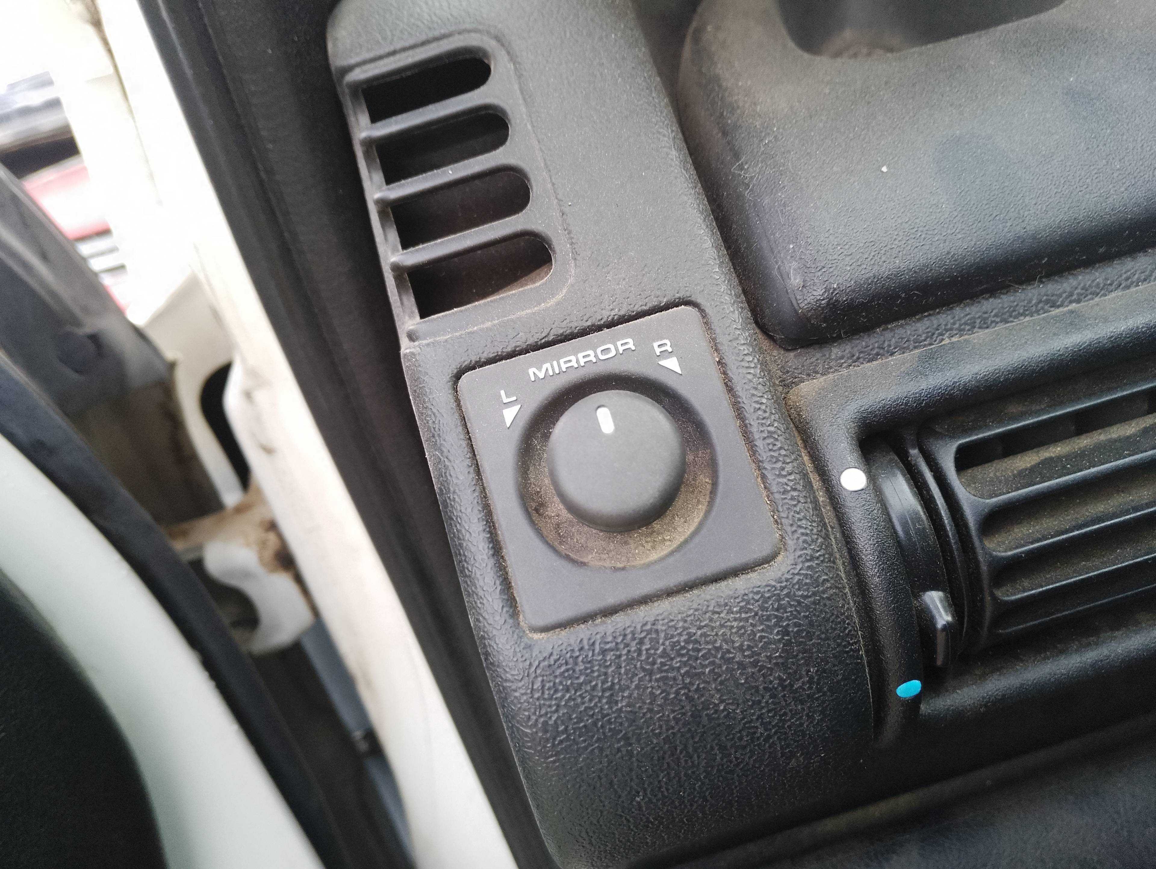 Recambio de mando retrovisor para land rover freelander baikal referencia OEM IAM   