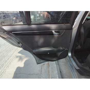 GUARNECIDO PUERTA TRASERA IZQUIERDA A2045402610 