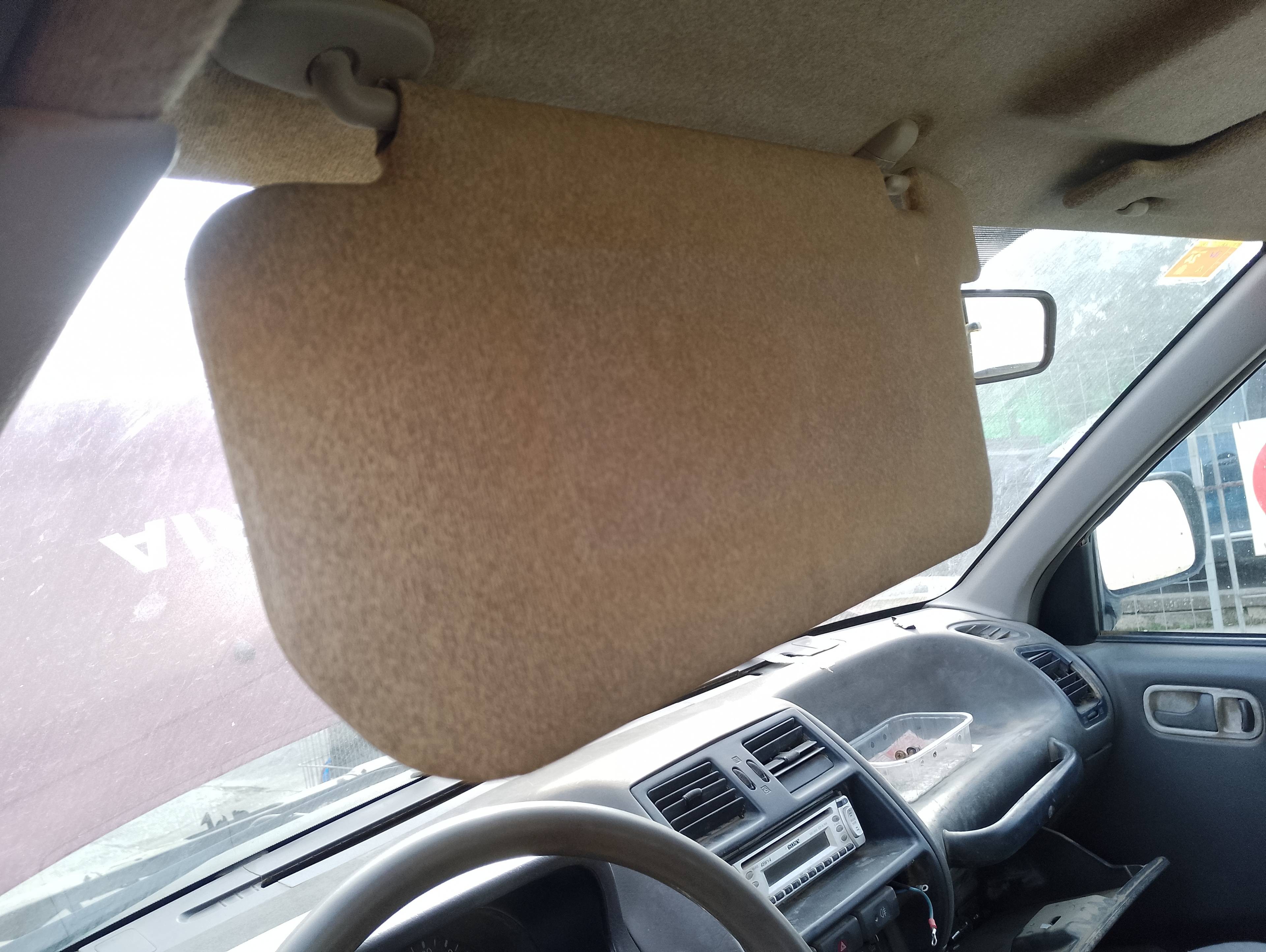 Recambio de parasol izquierdo para nissan terrano (wd21) 2.7 td referencia OEM IAM   